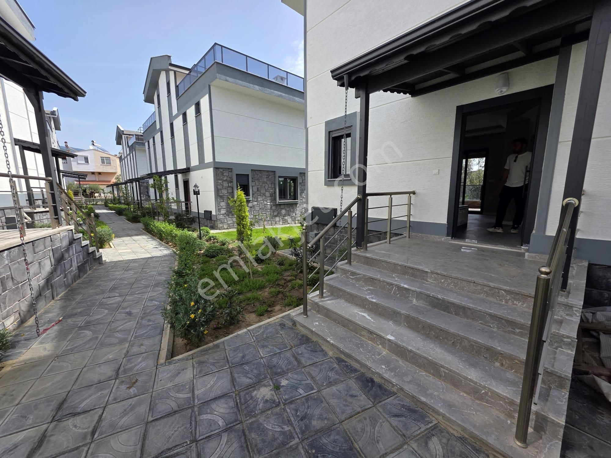 Irmaksudan Güre De Doğa Manzaralı Şık Tasarım Satılık 3+1 Villa - Görsel 13