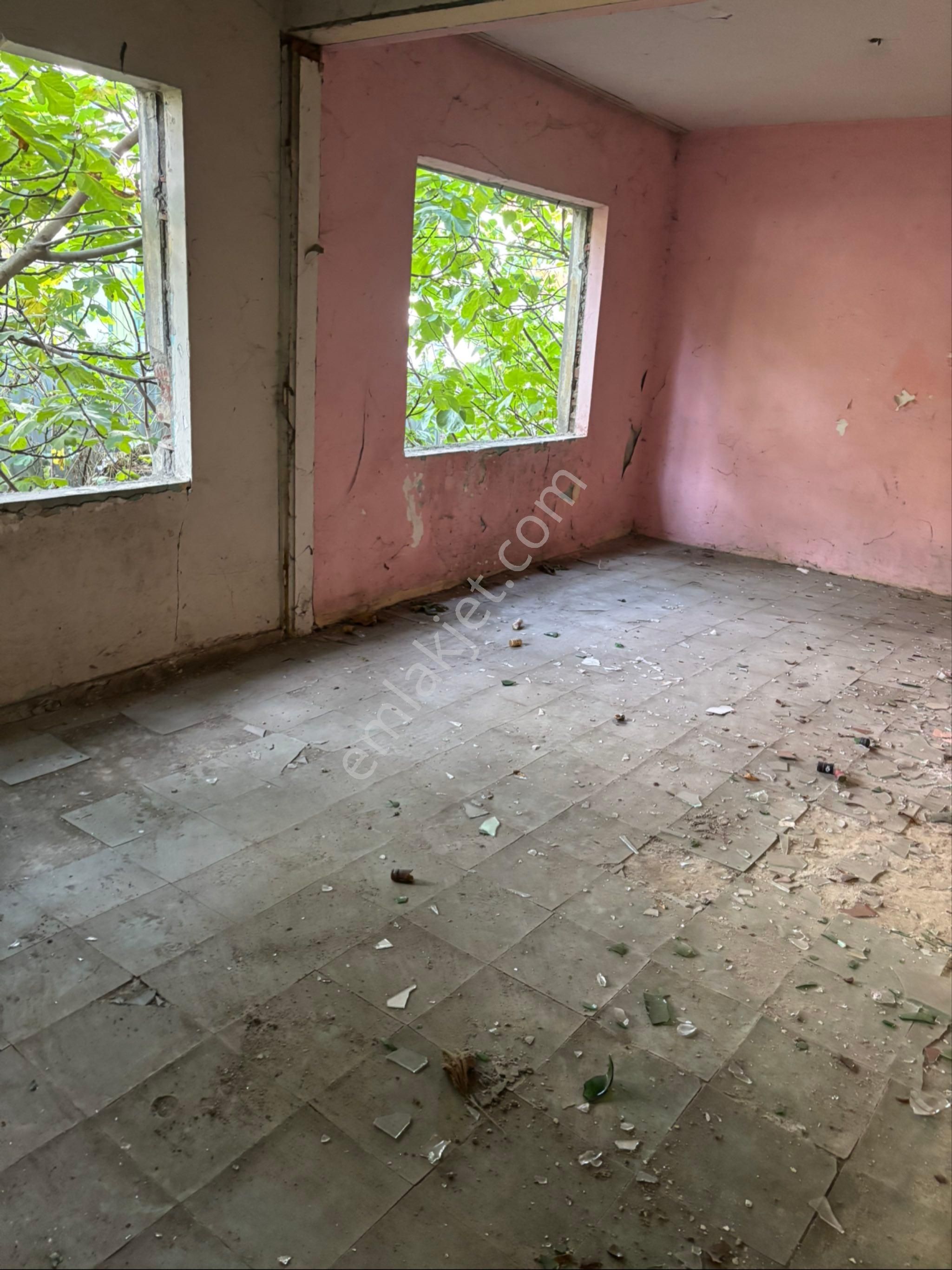 Eyüp De Tarihi 6+2 Müstakil Ev