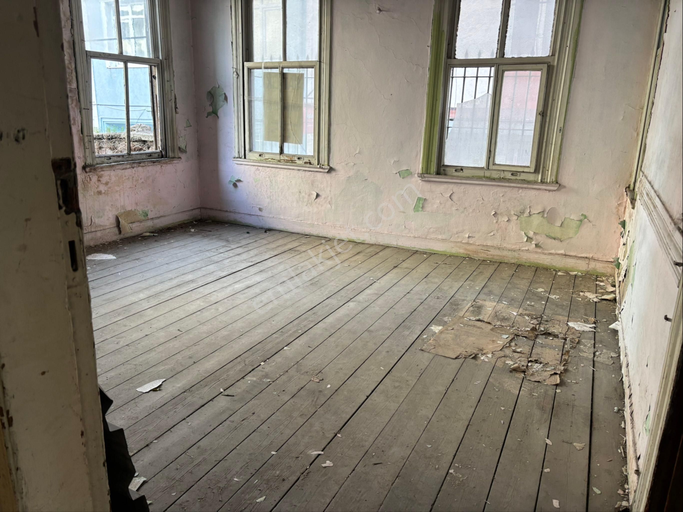 Eyüp De Tarihi 6+2 Müstakil Ev - Görsel 23