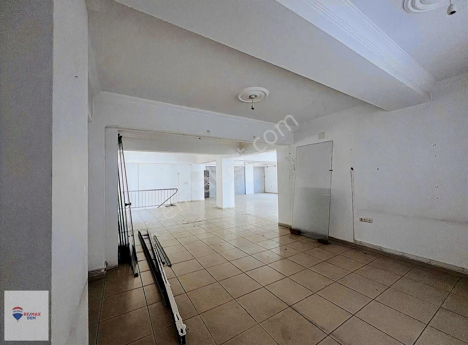 Remax Dem'den Cadde Üzerinde Satılık Ofis&büro - Görsel 9