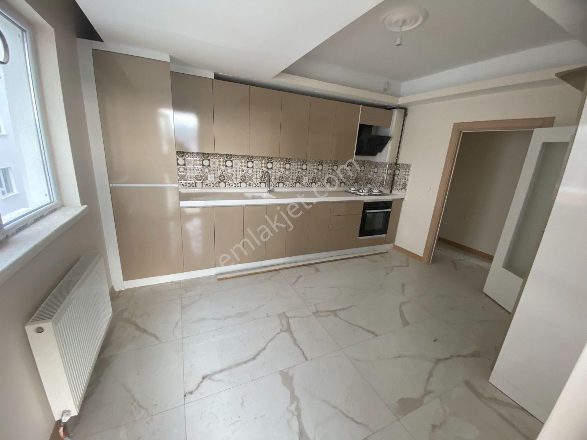 Sıfır Binada Asansörlü Ebeveyn Banyolu 3+1 Kiralık Daireler - Görsel 16