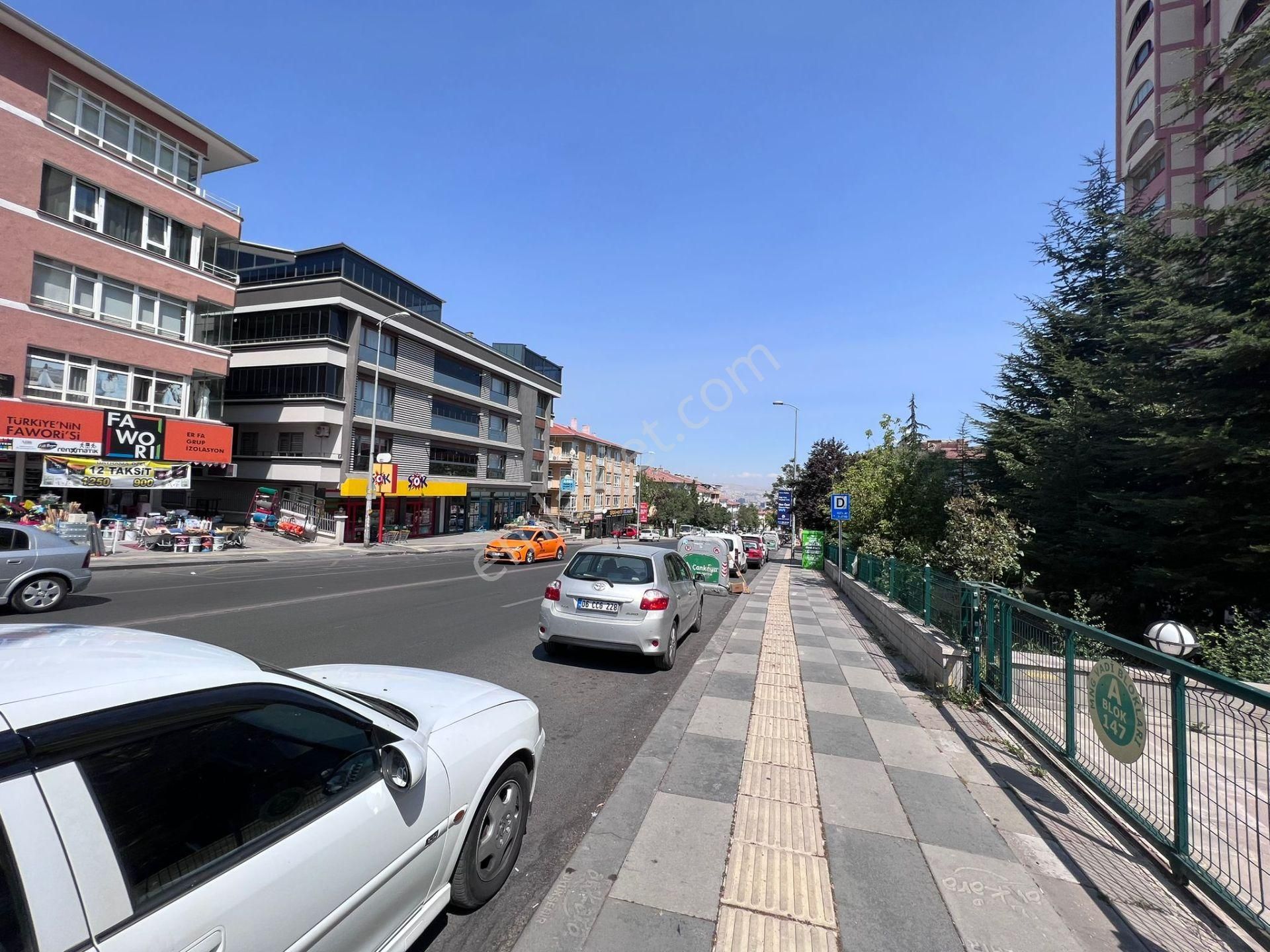 Atanora Vadi'den Dikmen Cad Üzeri 7*24 Güvenlikli Sitede Boş Ön Cephe 3+1 - Görsel 29