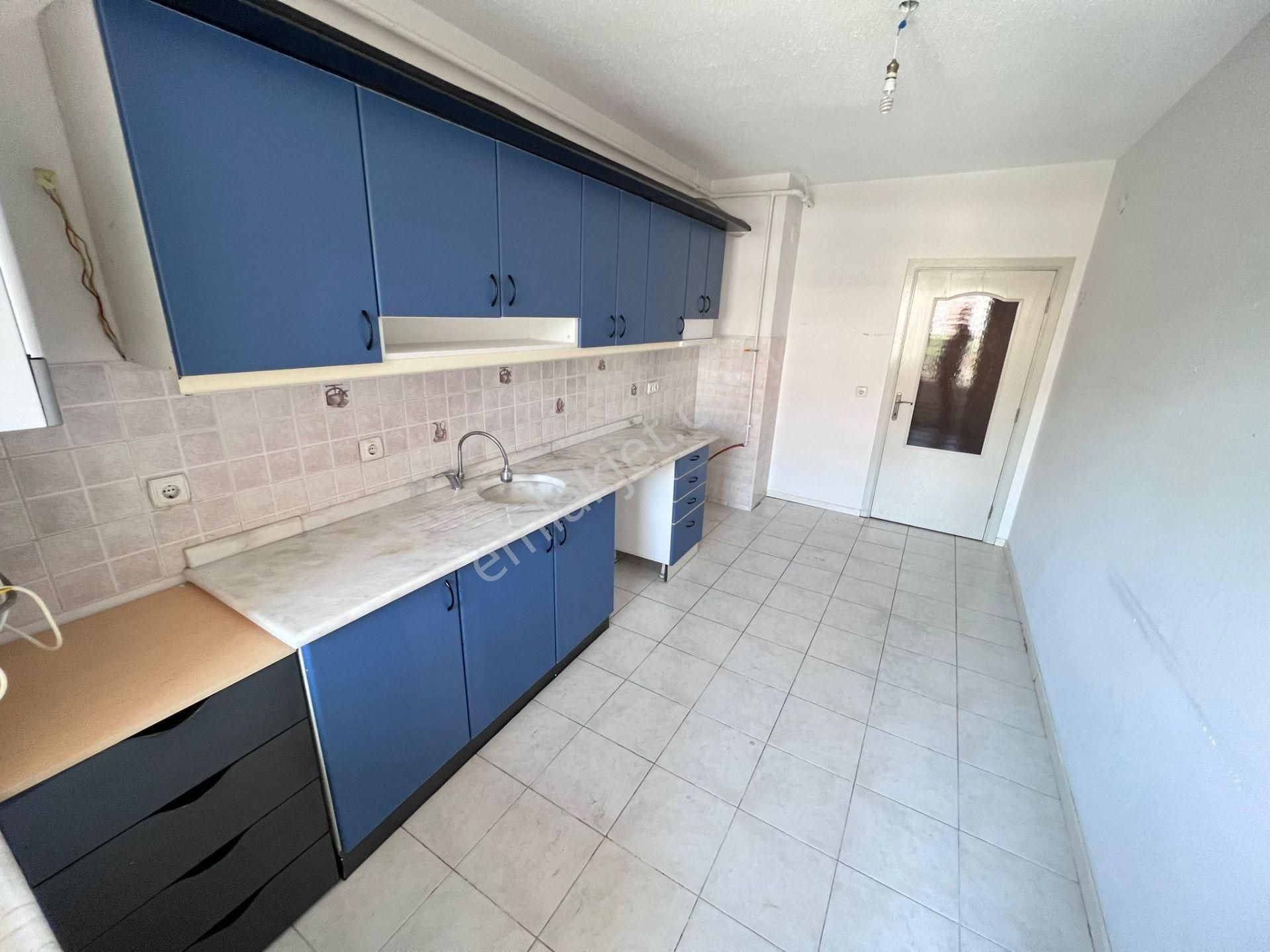 Atanora Vadi'den Dikmen Cad Üzeri 7*24 Güvenlikli Sitede Boş Ön Cephe 3+1 - Görsel 8