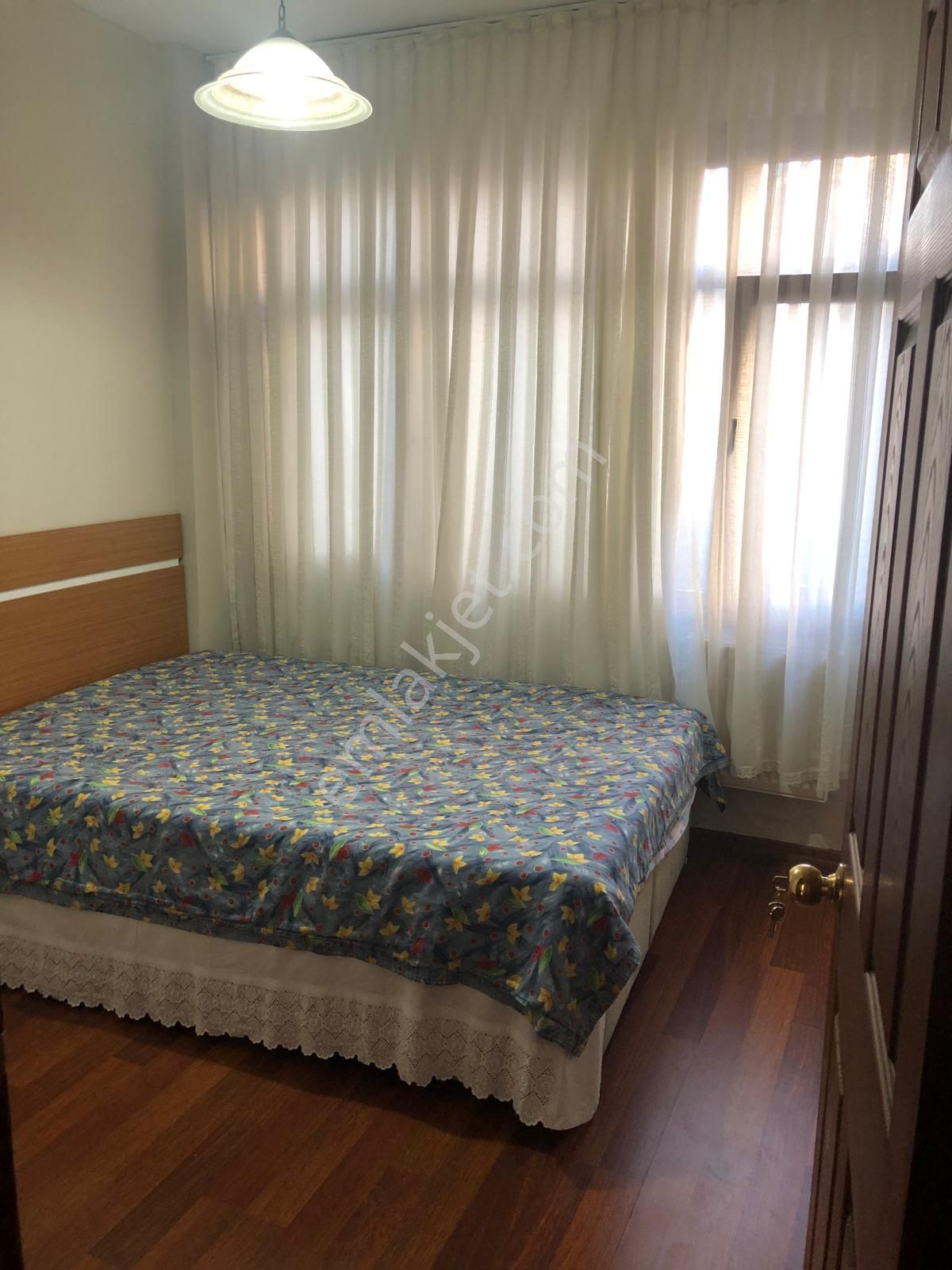 Fatih İskenderpaşa Mahallesinde/ 2+1/ 3. Kat / 85m2 / Satılık Daire - Görsel 4