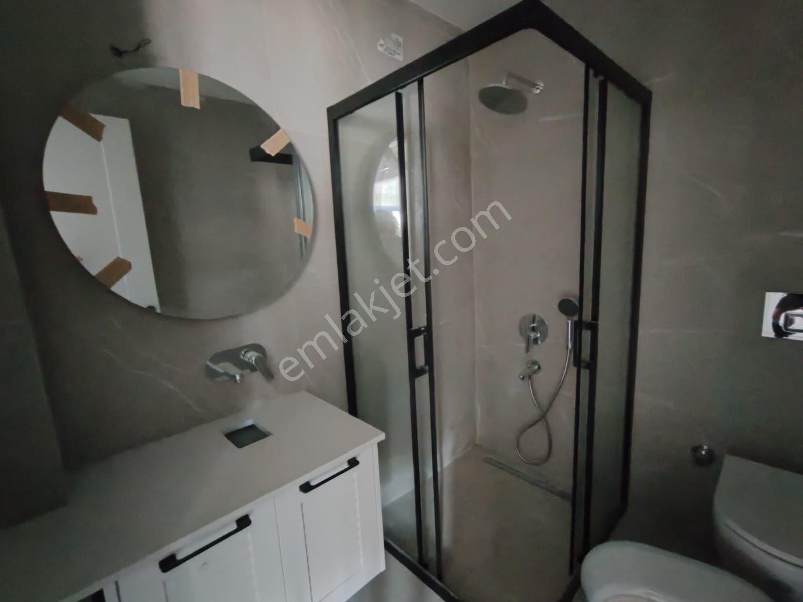 Kuşadası Karaova'da Müstakil Özel Havuzlu Sıfır 5+2 - Görsel 15