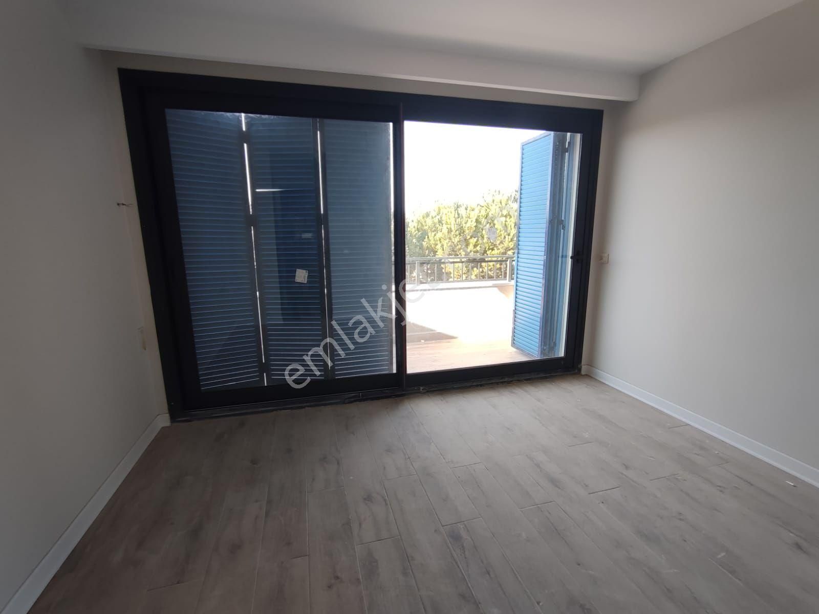 Kuşadası Karaova'da Müstakil Özel Havuzlu Sıfır 5+2 - Görsel 20