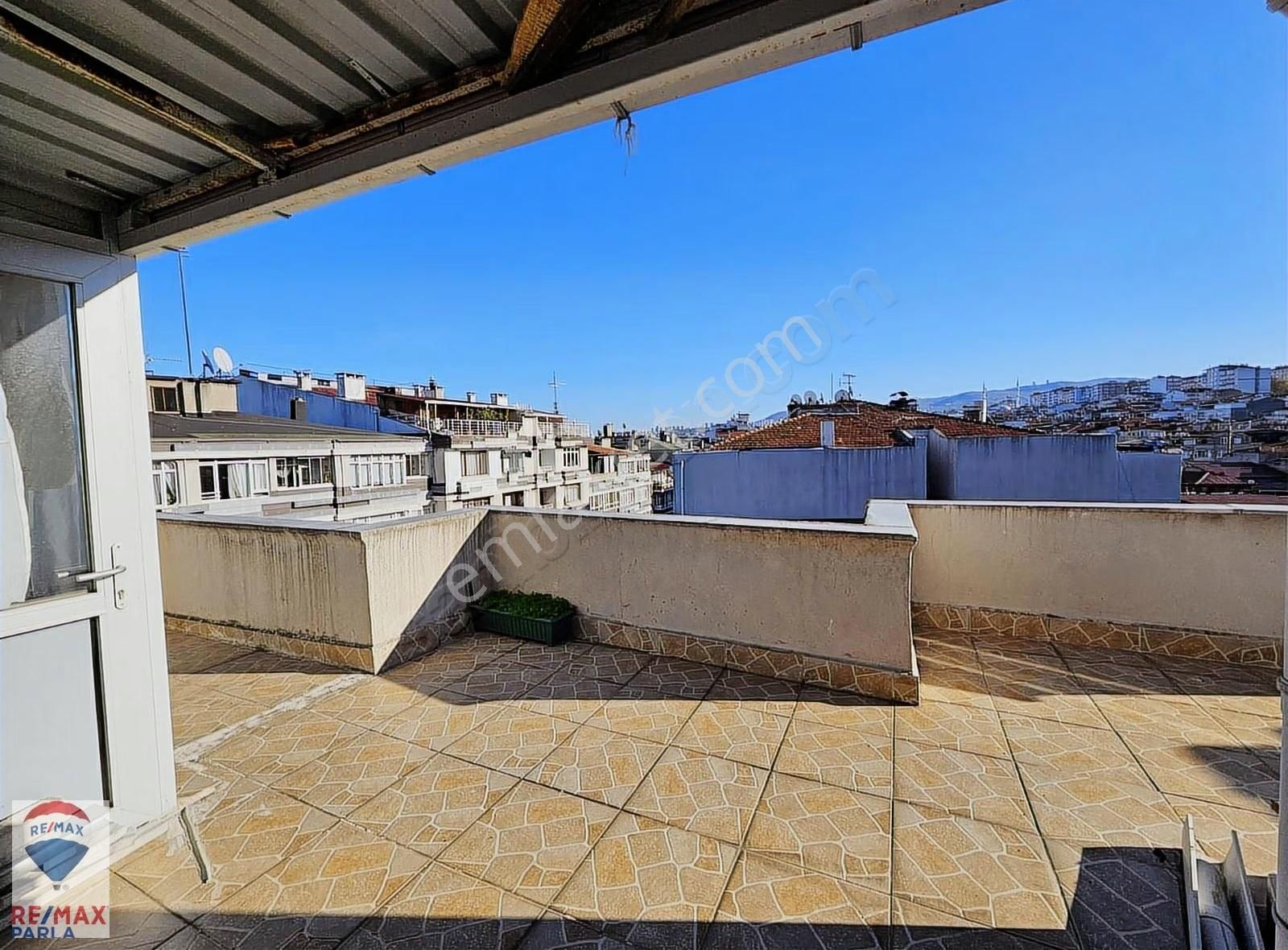 Çiftlik Caddesine Cephe Satılık 230 M2 5+2 Daire - Görsel 3