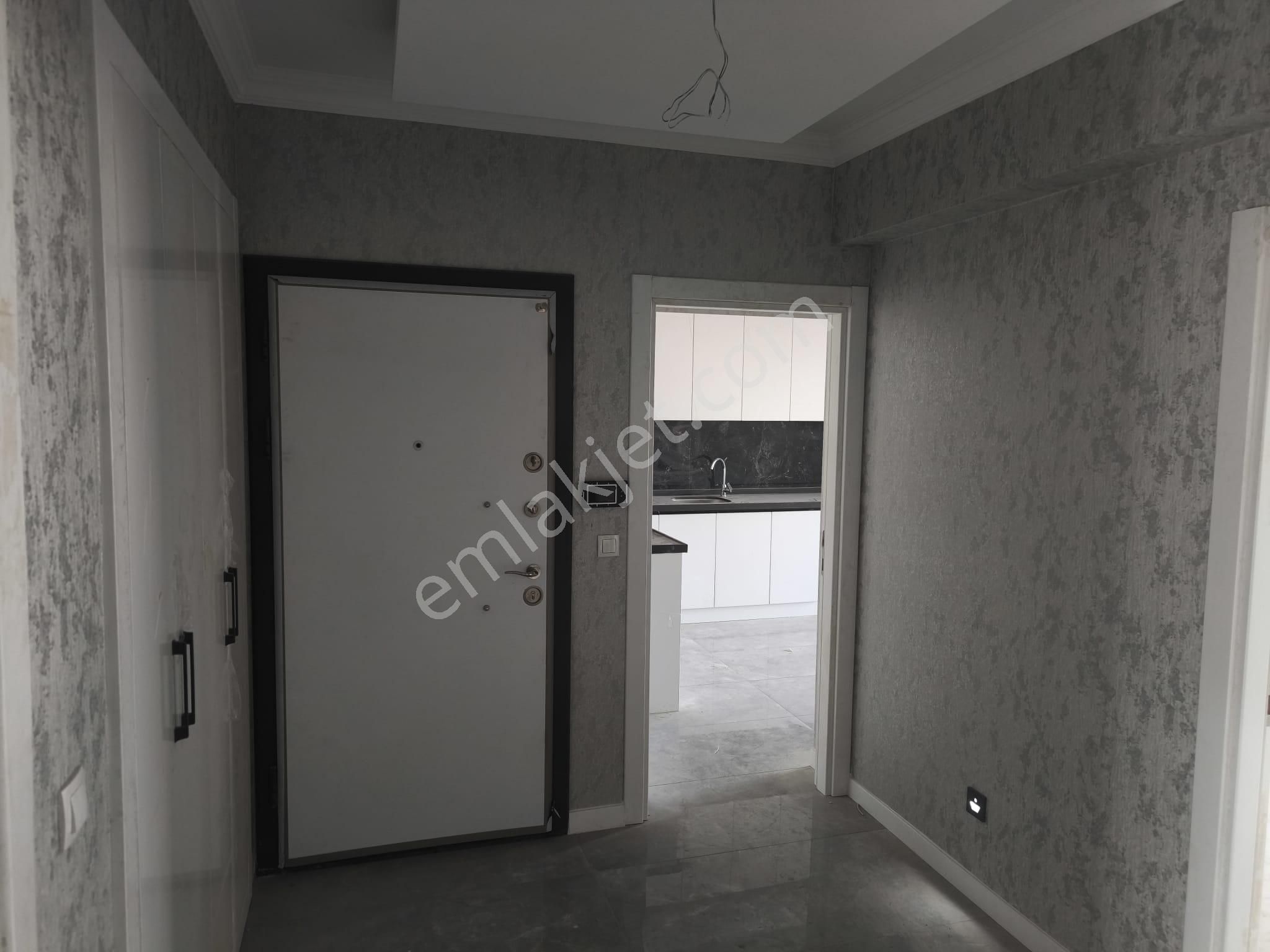 Esenler Mh. Yer Konum Güzel Ferah 3+1 Daire - Görsel 21