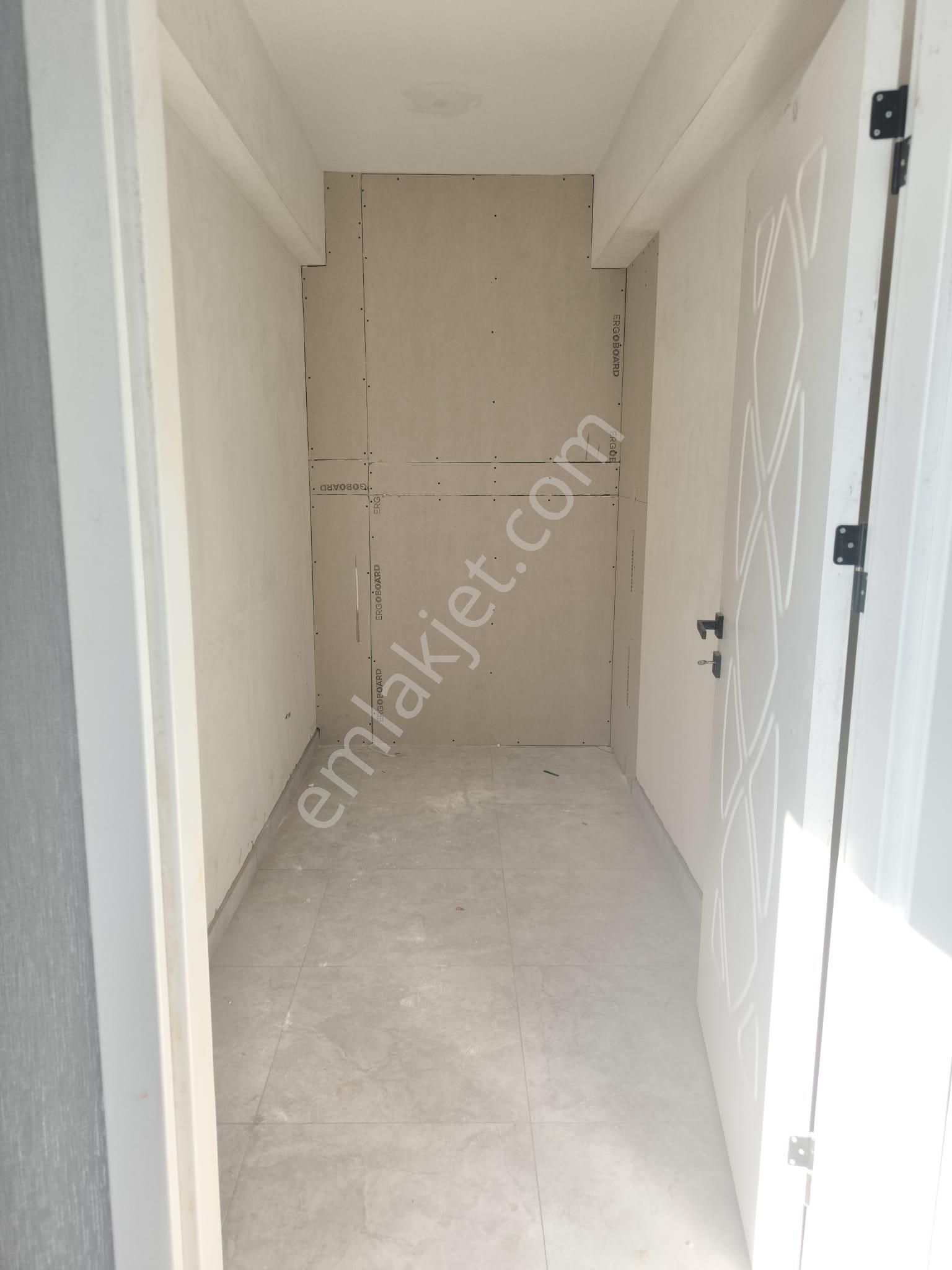 Esenler Mh. Yer Konum Güzel Ferah 3+1 Daire - Görsel 18