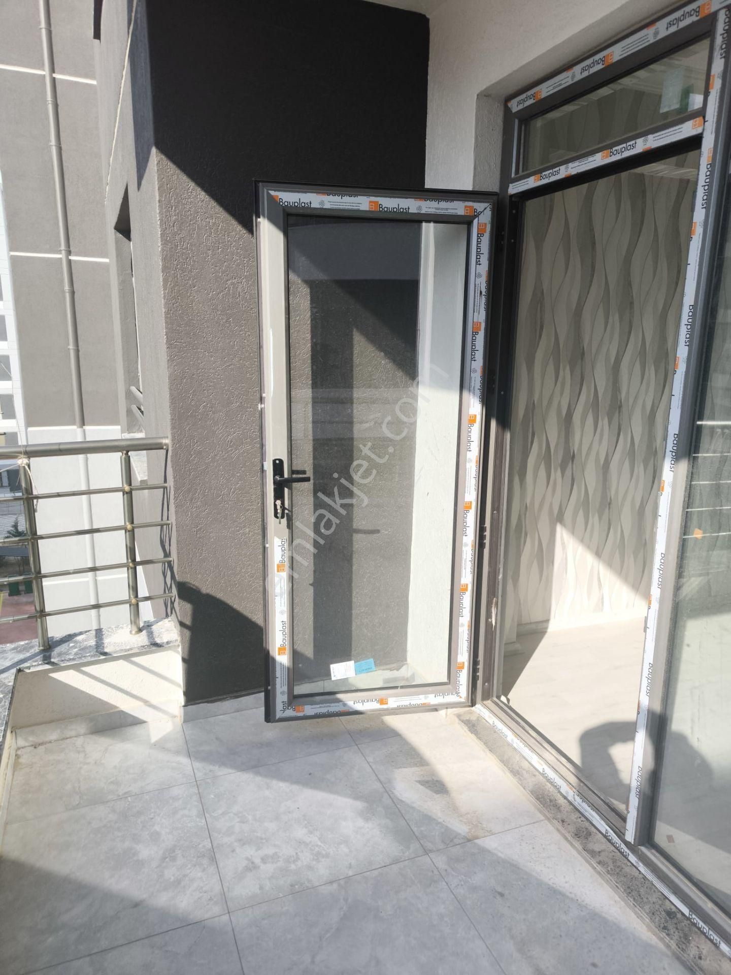 Esenler Mh. Yer Konum Güzel Ferah 3+1 Daire - Görsel 13