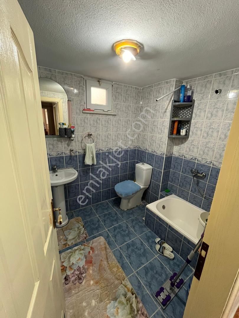 Ümraniye Çakmak Tavukçuyolu Caddesi Özduru Sokak 3.kat 3+1 Kiralık Daire Ev - Görsel 8