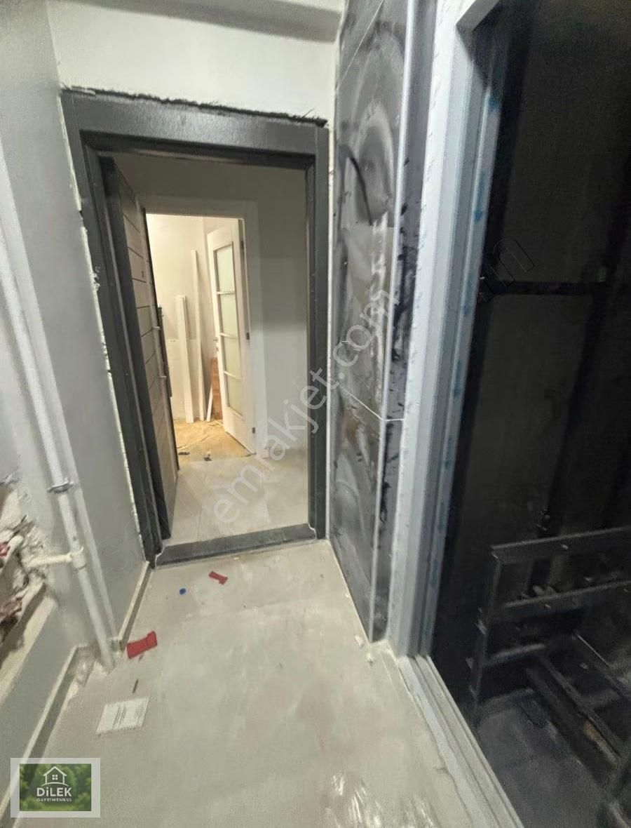 Dilek Gayrimenkul Den Satılık Sıfır Daıre Yüksek Giriş - Görsel 14
