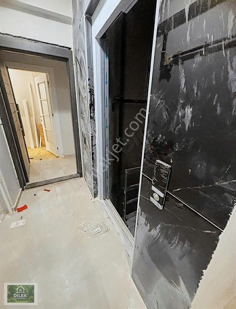 Dilek Gayrimenkul Den Satılık Sıfır Daıre Yüksek Giriş - Görsel 17