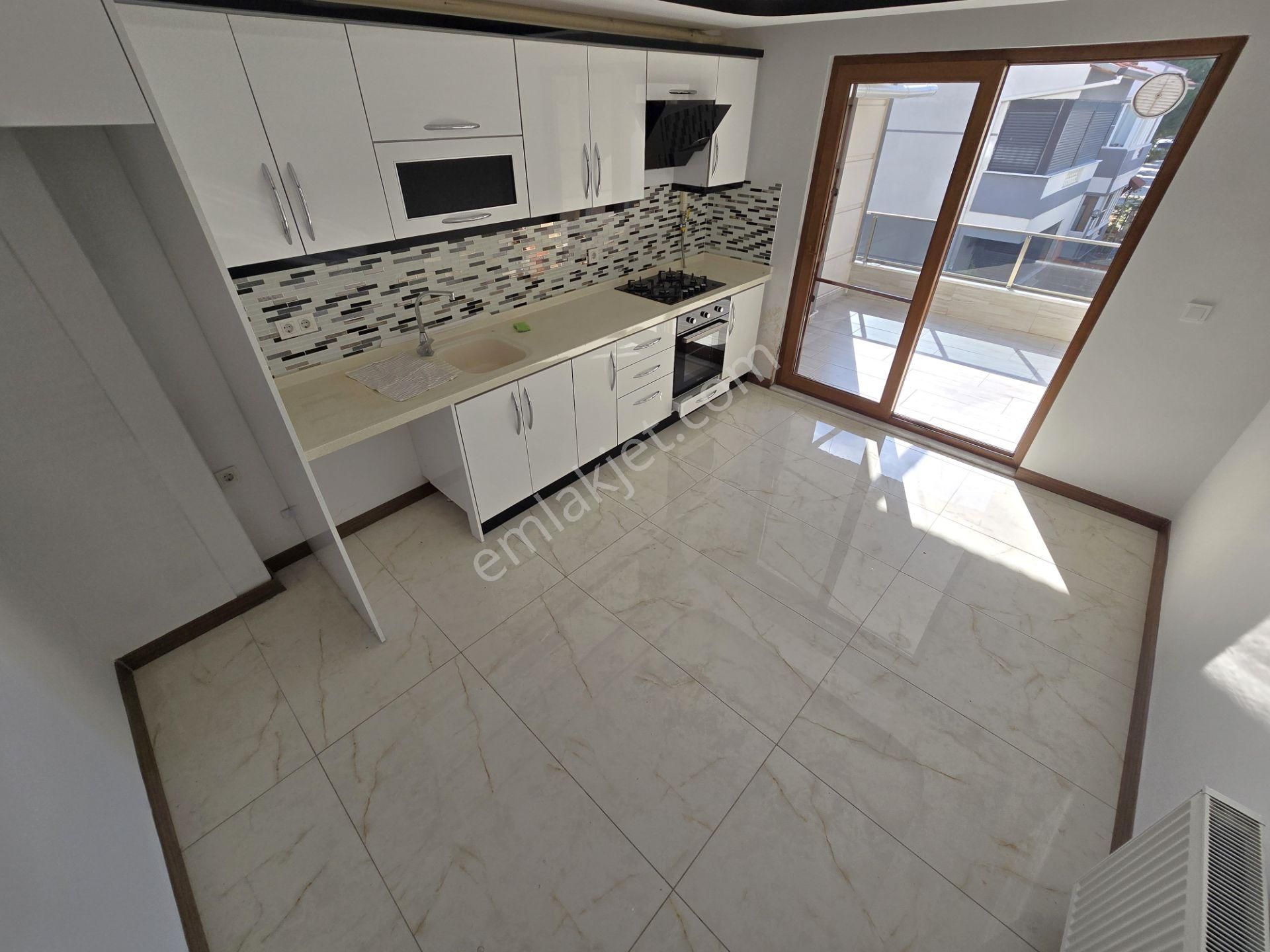 ▀▀jet Emlak'tan İkizçay'da Ebeveyn Banyolu Ultra Geniş 3+1 Daire - Görsel 3
