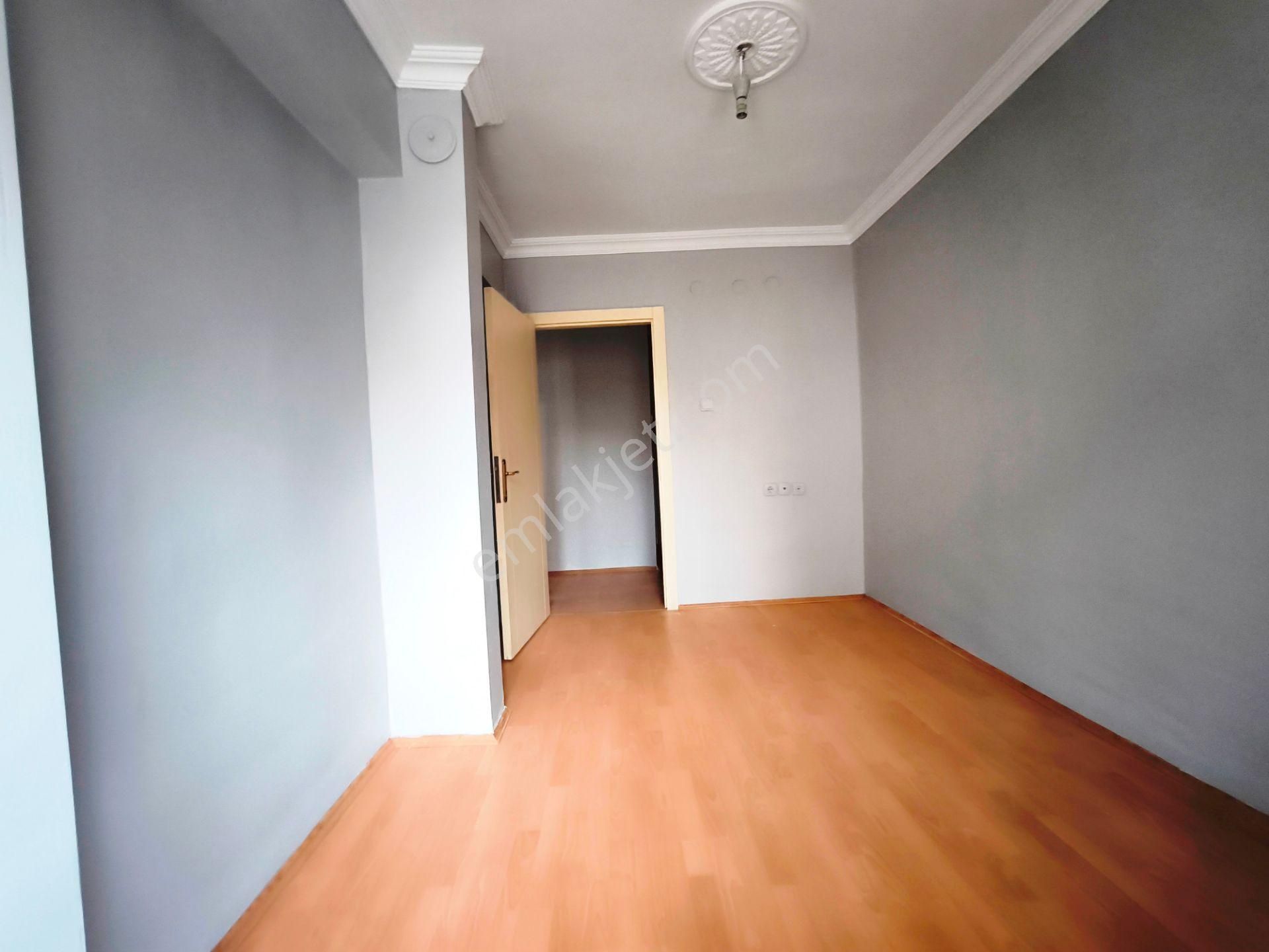 Alsancak Mh. Okul-pazar Dibi Bağlıca Yakını Arakat 2+1 Ön Cephe -badanalı Kiralık Daire - Görsel 33