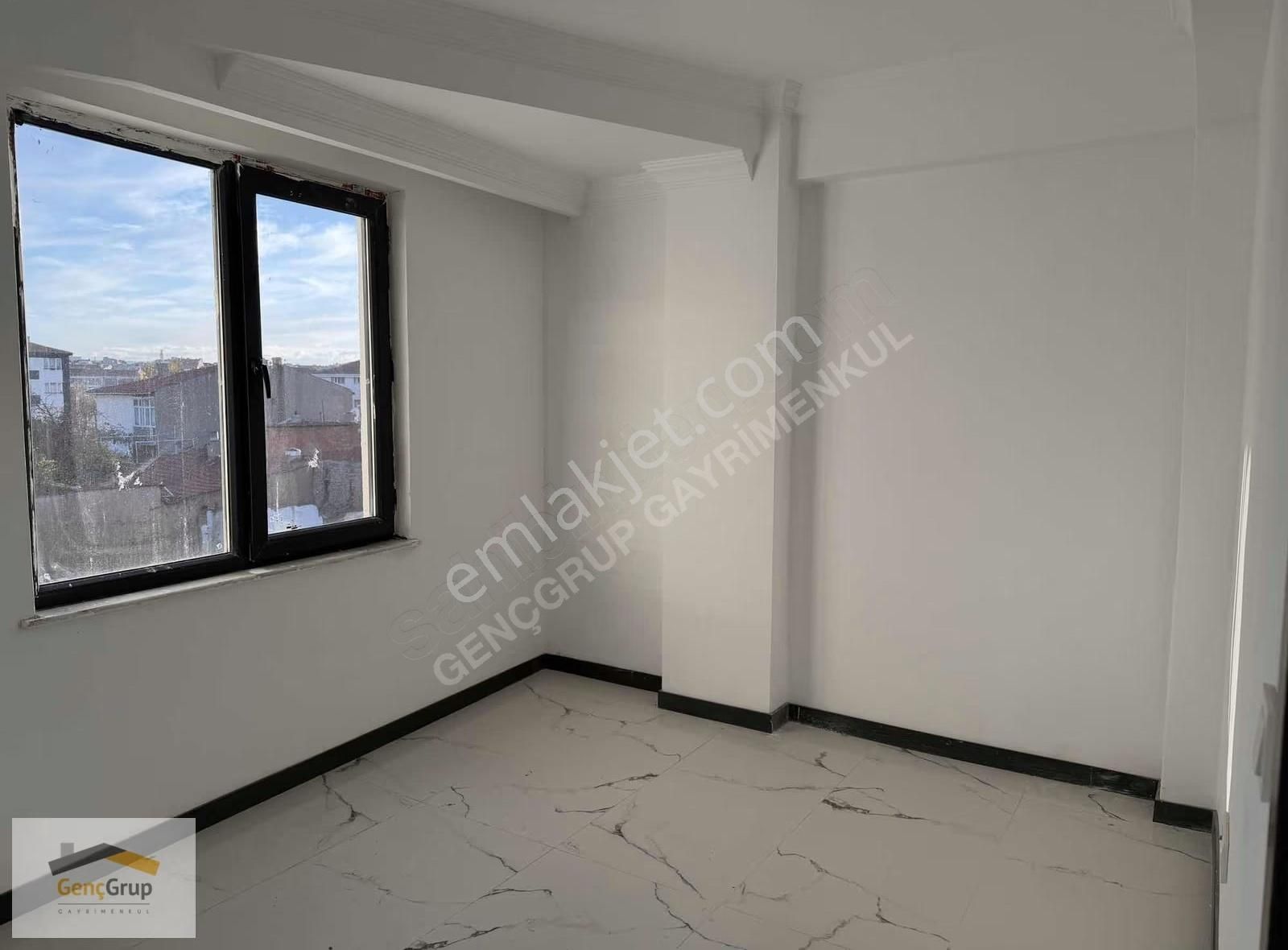 *genç Grup* Zafer'de Özel Garajlı,ara Kat,yüksek Kredili Şık 2+1 - Görsel 10