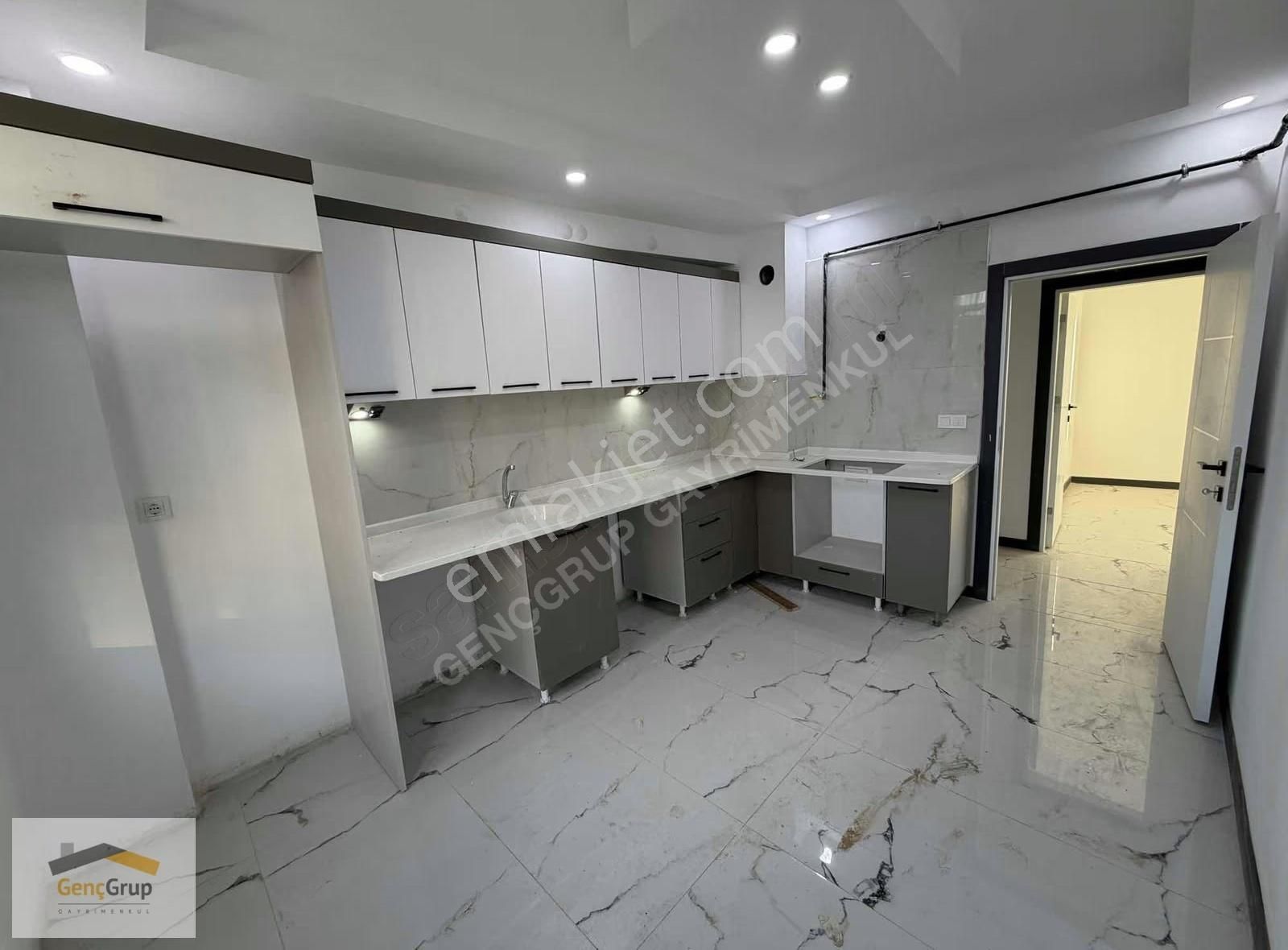 *genç Grup* Zafer'de Özel Garajlı,ara Kat,yüksek Kredili Şık 2+1 - Görsel 14