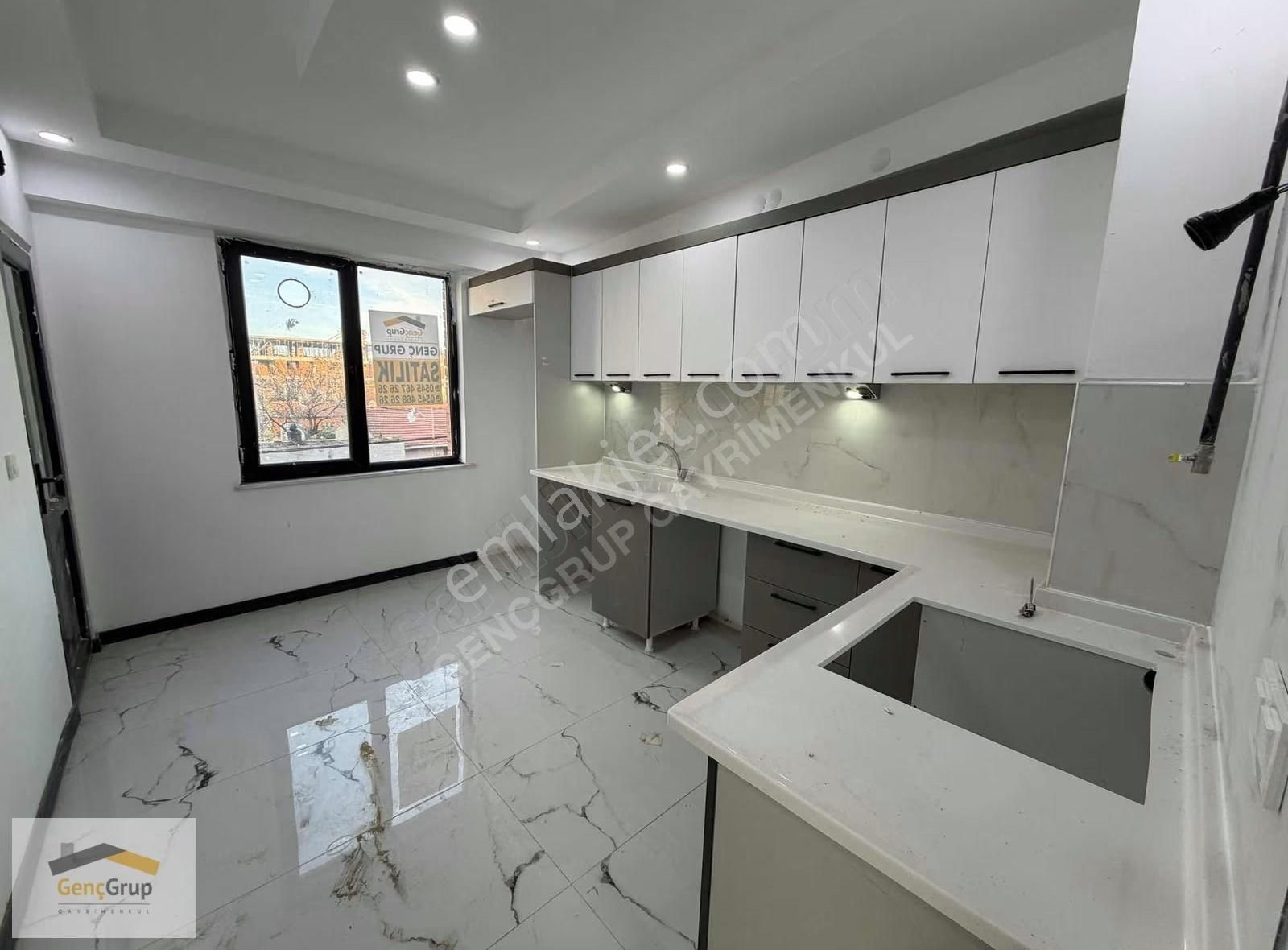 *genç Grup* Zafer'de Özel Garajlı,ara Kat,yüksek Kredili Şık 2+1 - Görsel 11