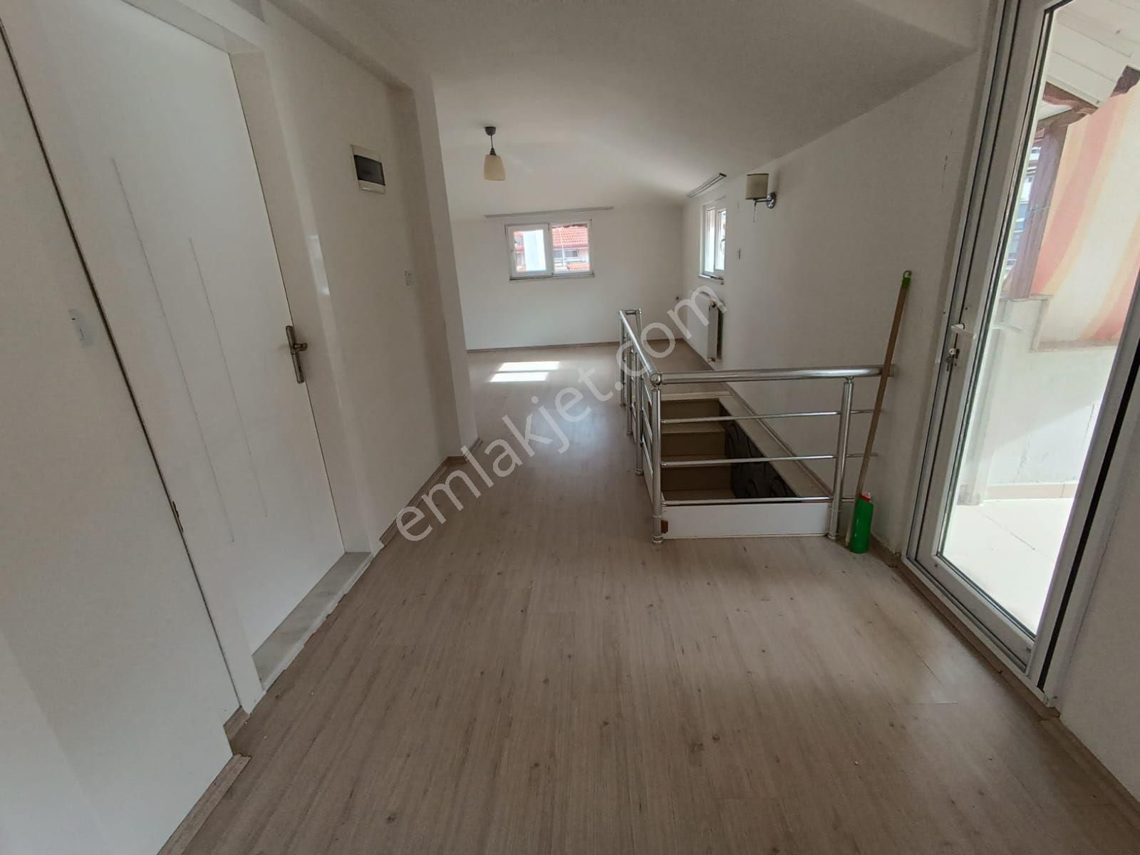 Atalarda 2+1 160 M2 Dubleks Daire - Görsel 6