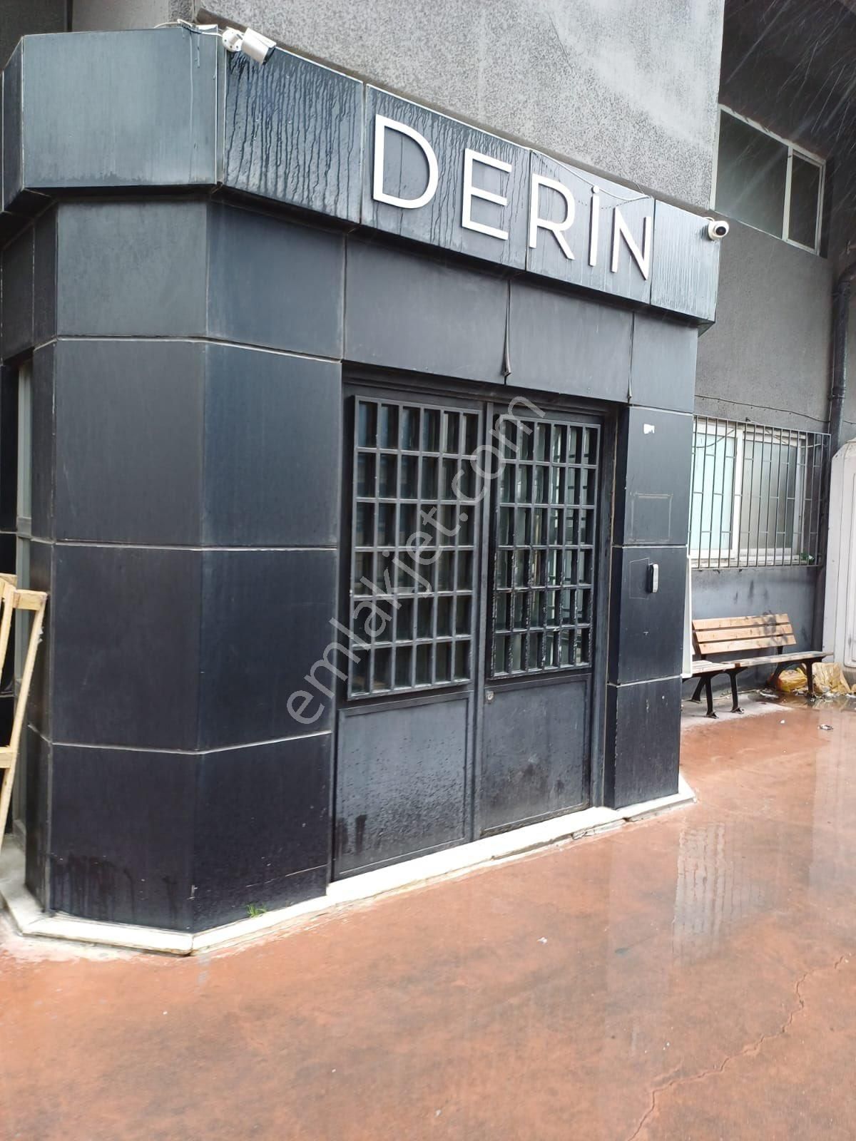 Merterde İtfaiyenin Yanında 270 M2 3. Kat Asansörlü Otoparklı - Görsel 25