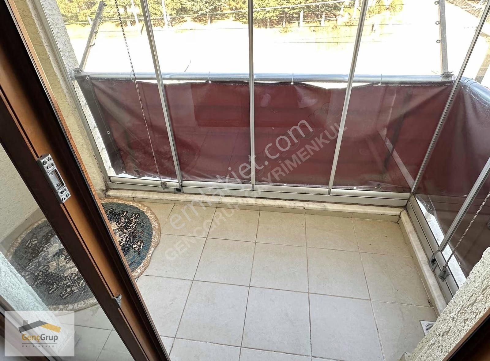 *genç Grup* Orhangazi Mah. Kütahya Yolu Üzeri Geniş Kiralık 2+1 - Görsel 10