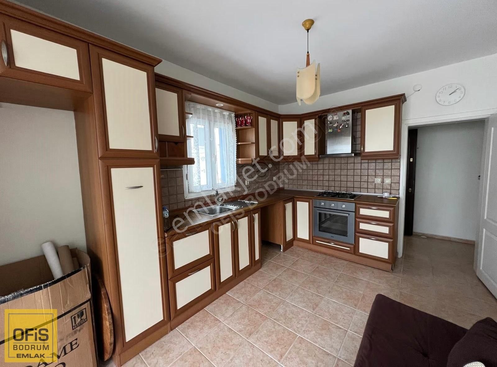 Bodrum Turgutreis Bahçelievler Kiralık 3+1 Üst Kat Daire - Görsel 27