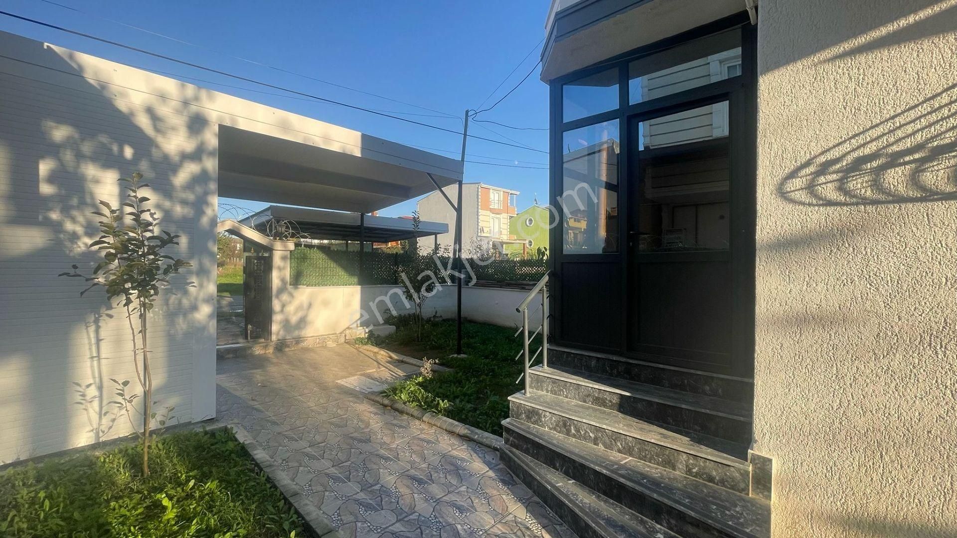 Yeniçiftlik'te Denize 600 Metre Mesafede Kombi Pet Haz 2+1 Villa - Görsel 28