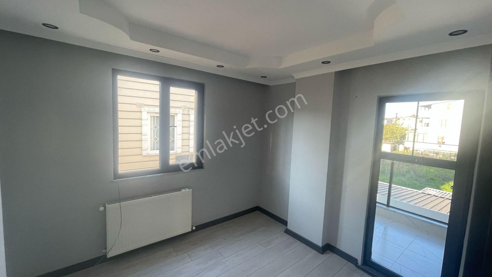 Yeniçiftlik'te Denize 600 Metre Mesafede Kombi Pet Haz 2+1 Villa - Görsel 8