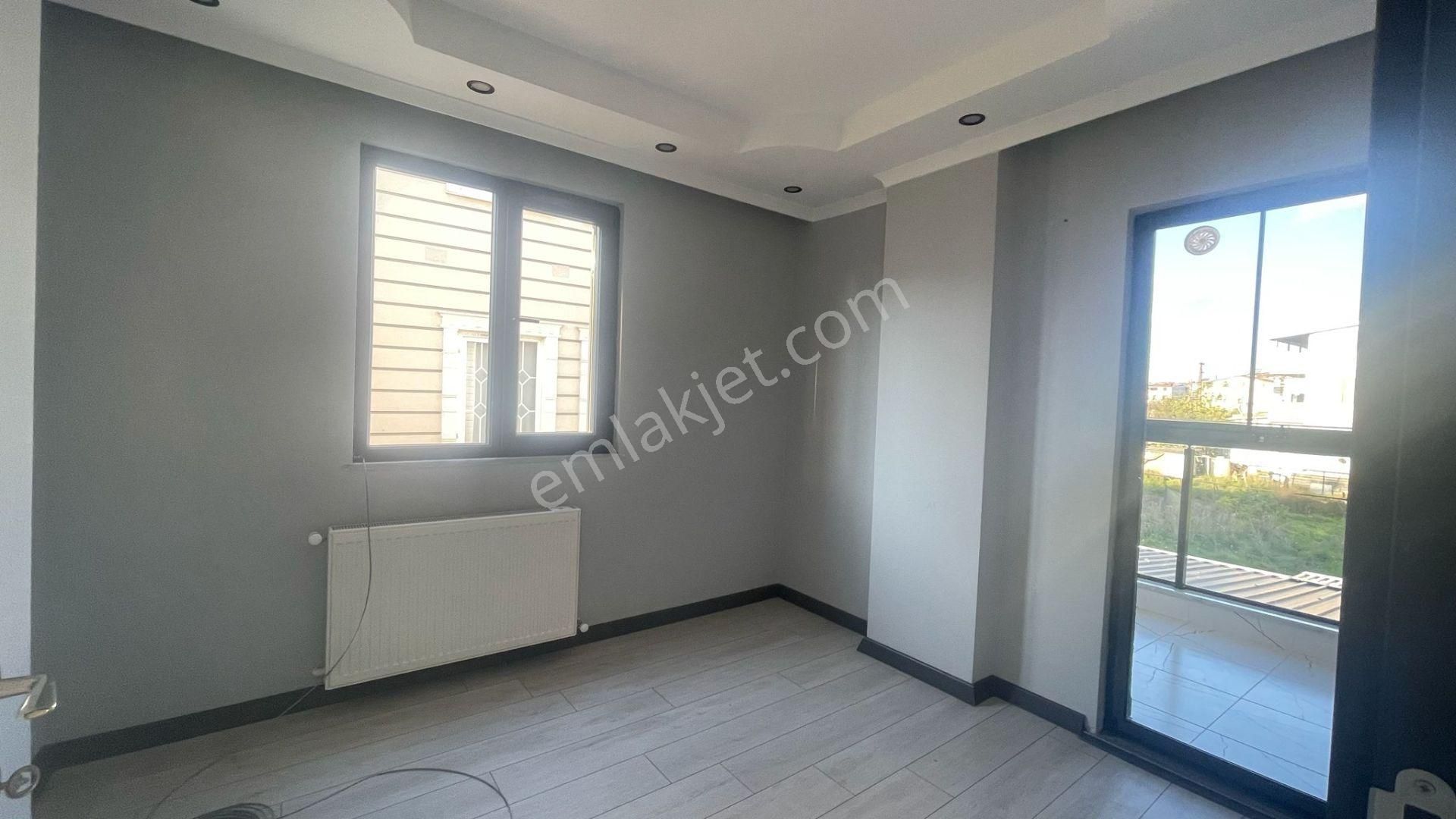 Yeniçiftlik'te Denize 600 Metre Mesafede Kombi Pet Haz 2+1 Villa - Görsel 7