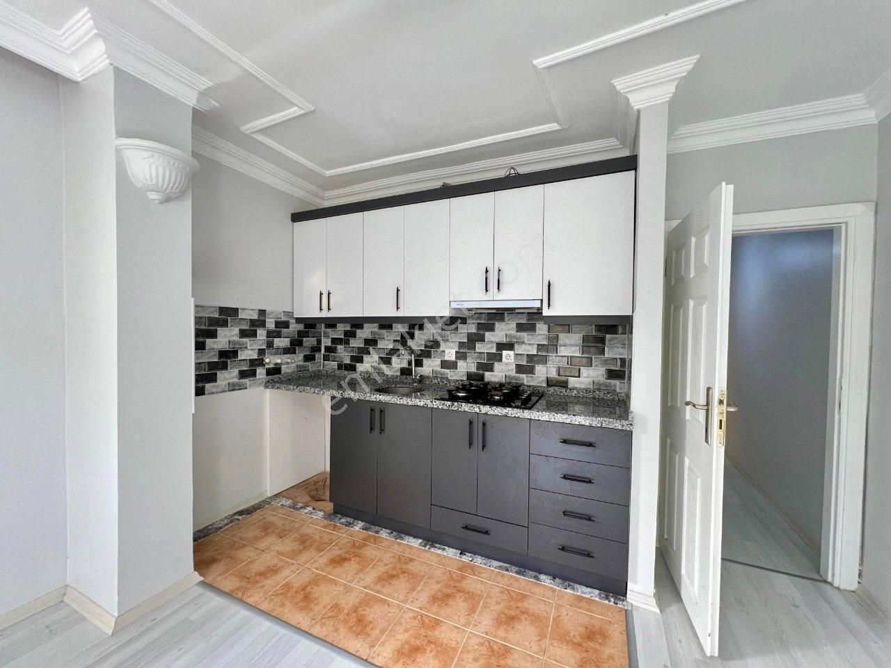 Eski Lara Sahiline 200 Metre – Krediye Uygun Bahçe Kat 1+1 - Görsel 8