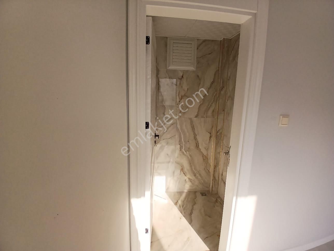 Akçay Emlak'tan Akşehir Park Hayat Hastahanesi Civarı Satılık Sıfır 2+1 Daire - Görsel 9