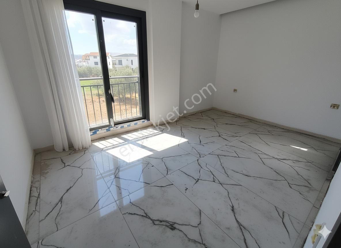 Kuşadası Davutlar’da Özel Bahçeli, Özel Havuzlu Sıfır Dubleks Lüks Villa - Görsel 28