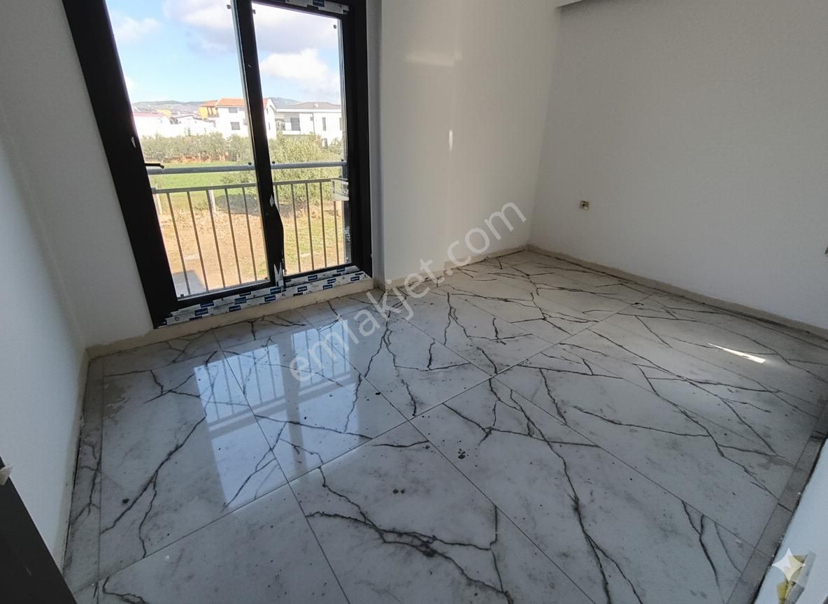 Kuşadası Davutlar’da Özel Bahçeli, Özel Havuzlu Sıfır Dubleks Lüks Villa - Görsel 10