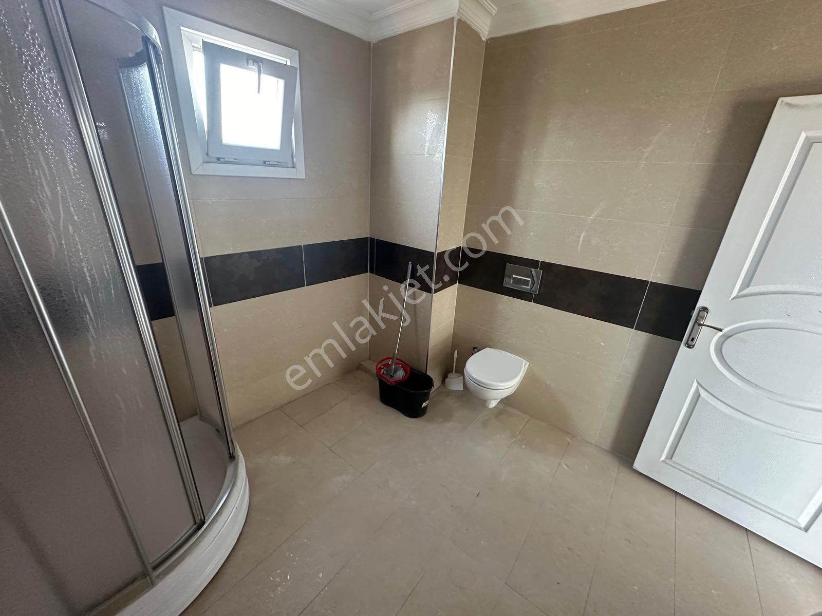 Gültepe'de Cadde Üzerinde 1+1 Kiralık Daire,artum'dan - Görsel 8
