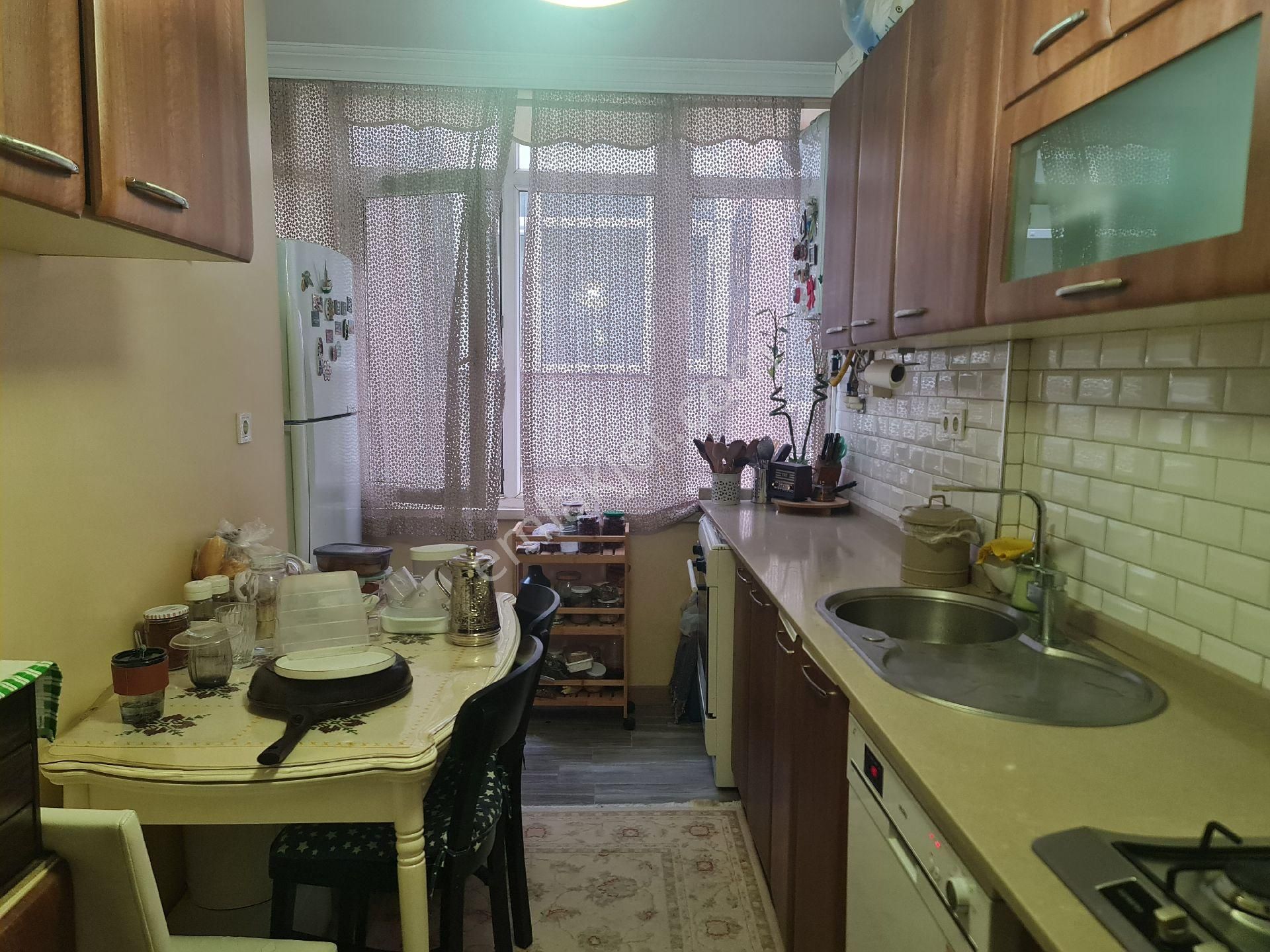 Ara Kat Ön Cephe 3+1 Full Yapılı Ebeveyn Banyolu - Görsel 13