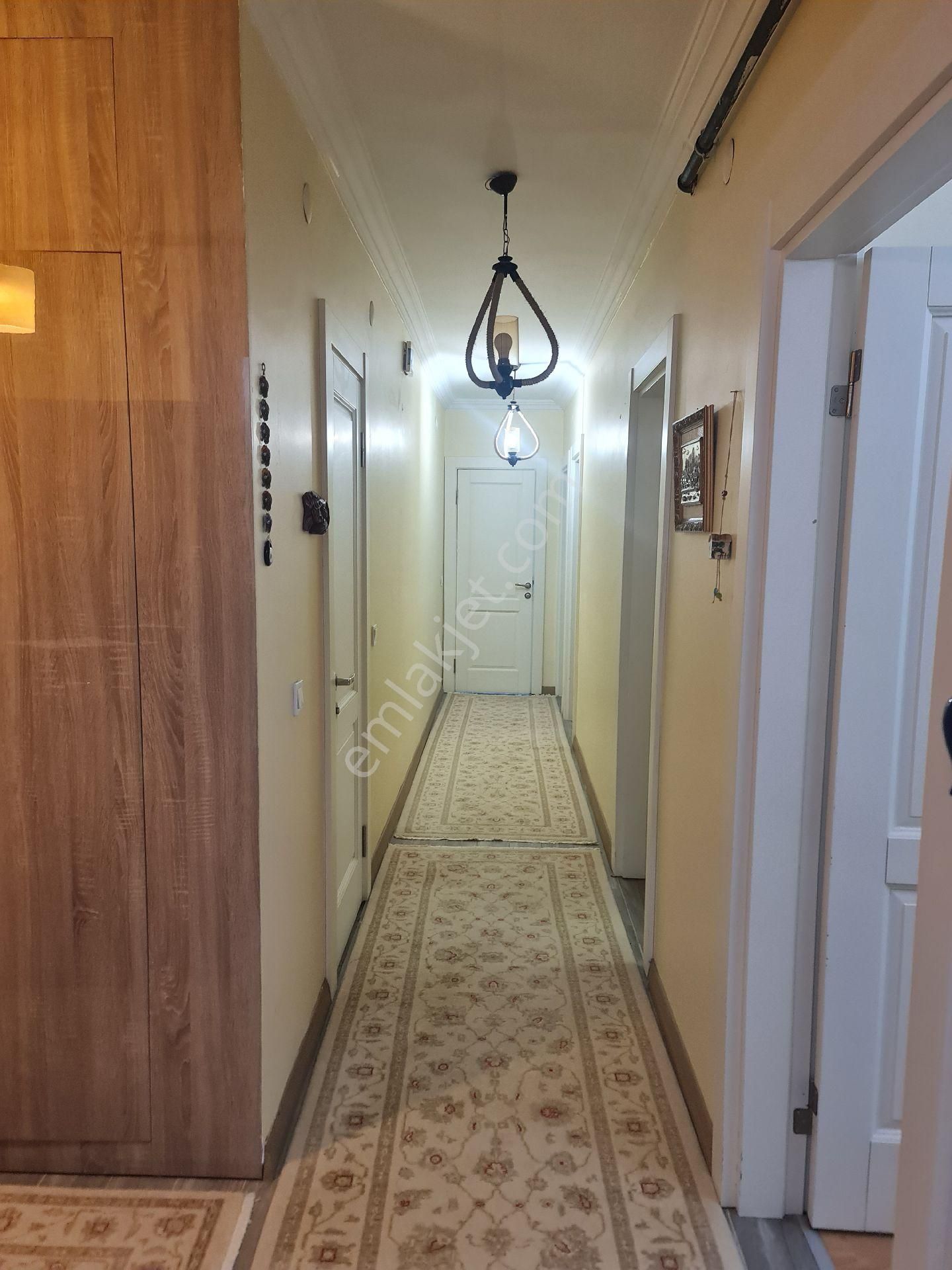 Ara Kat Ön Cephe 3+1 Full Yapılı Ebeveyn Banyolu - Görsel 10