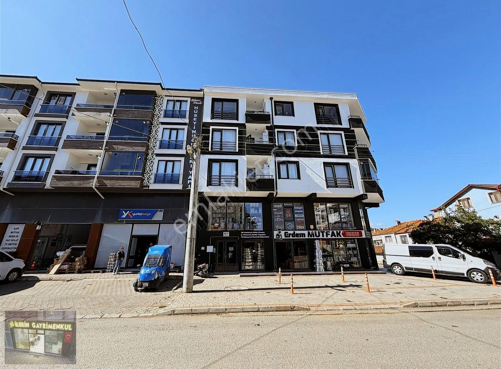 İlerin Gayrimenkul'den Migrosun Altında Eşyalı 1+1 Kiralık Daire - Görsel 3