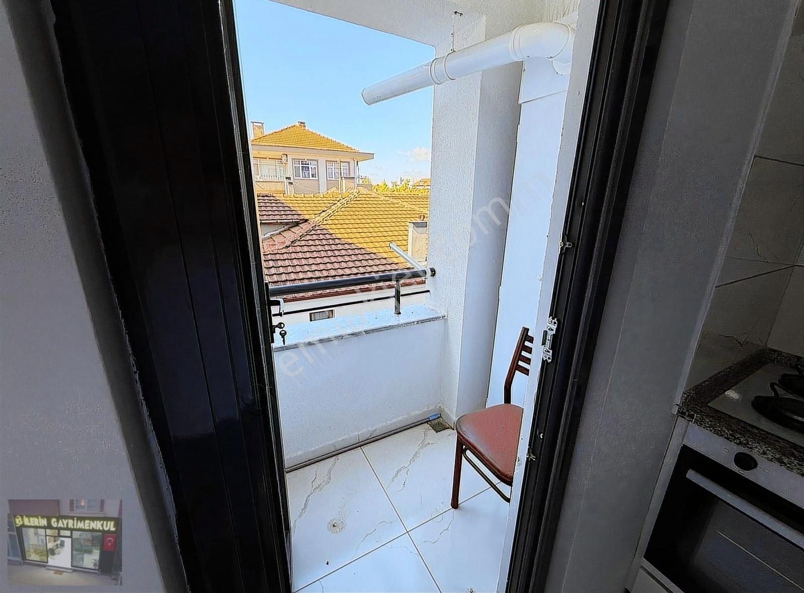 İlerin Gayrimenkul'den Migrosun Altında Eşyalı 1+1 Kiralık Daire - Görsel 6