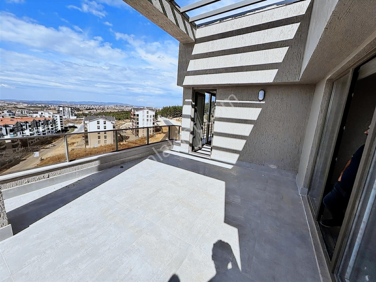 Kayapa Çamlıkta Net 223m2 Ultra Geniş 4+1 Özel Tasarımlı Daire - Görsel 19