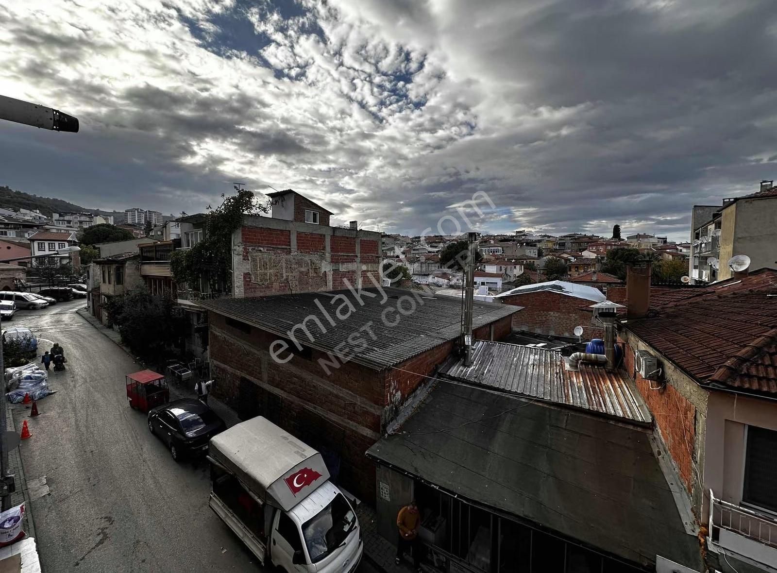 Mudanya Merkezi Lokasyon Cadde Üzeri 2+1 Kiralık Daire - Görsel 15