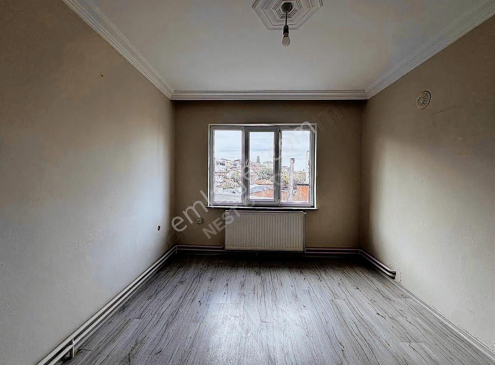Mudanya Merkezi Lokasyon Cadde Üzeri 2+1 Kiralık Daire - Görsel 3