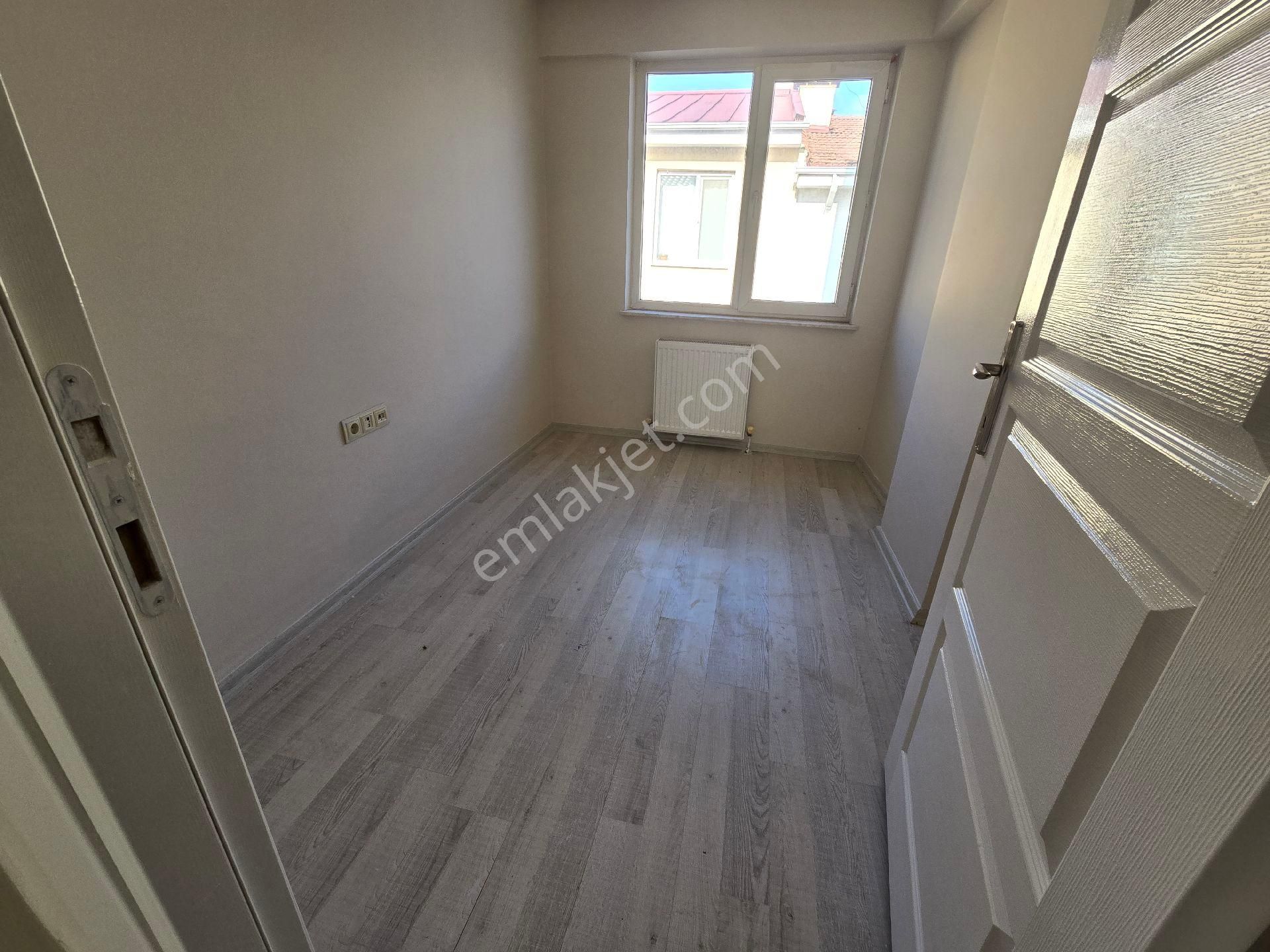 Eskişehir Tepebaşı Sütlüce Mh 1+1 Kiralık Daire - Görsel 13