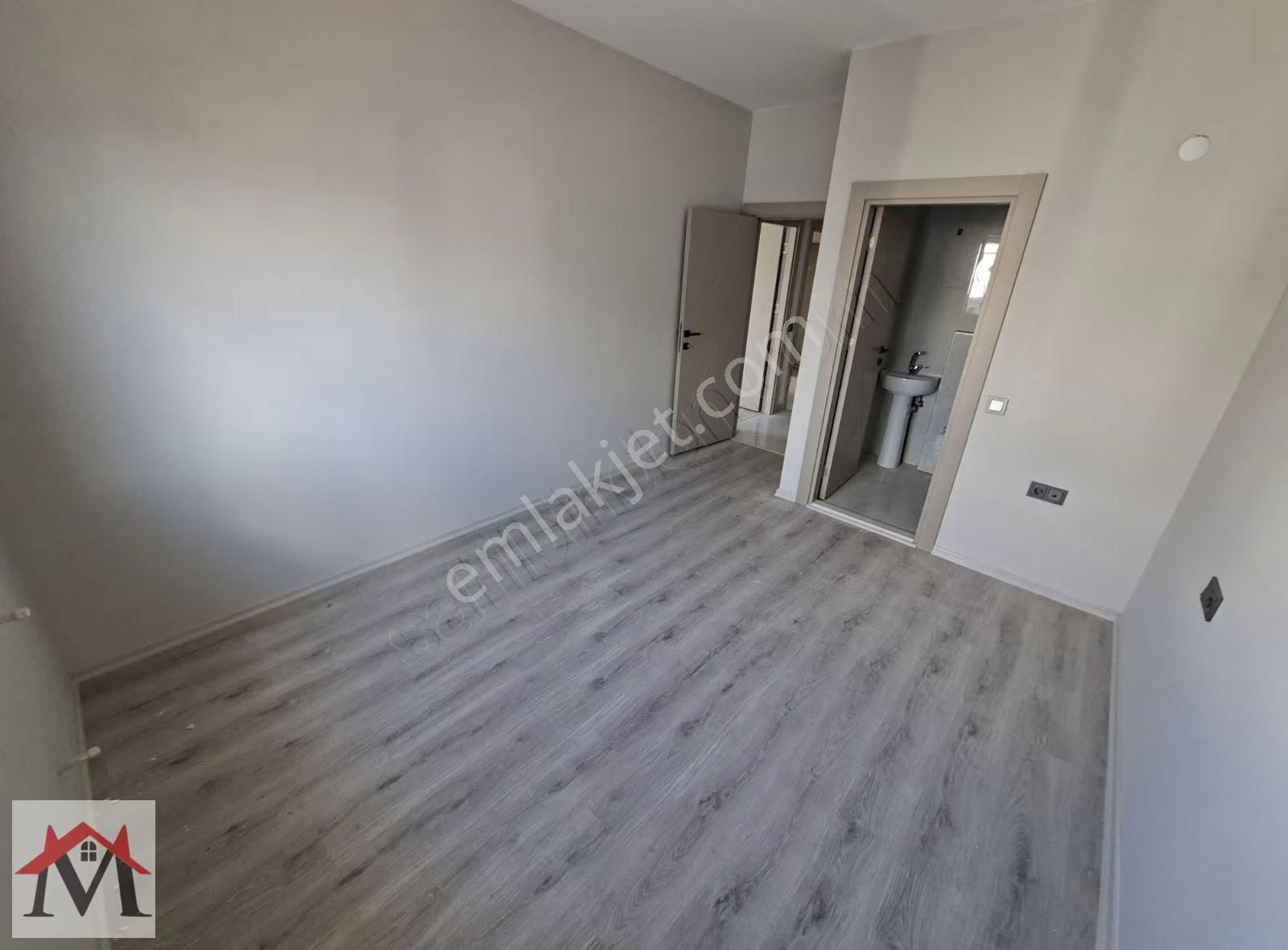 Merkezde Sıfır Geniş 2+1 Ebeveyn Banyolu - Görsel 10