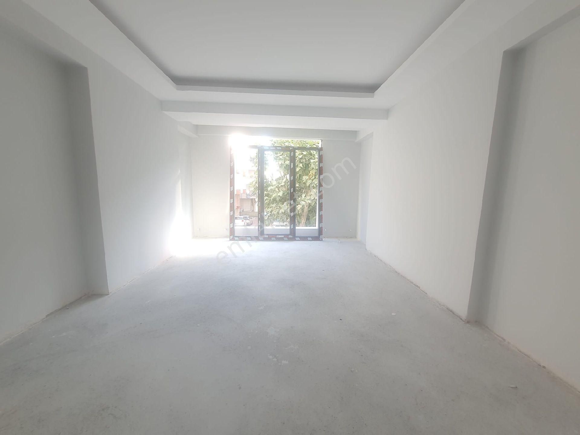 Cennet Mah. Satılık Site İçinde Kelepir Otoparklı Sıfır 3+1 Arakat