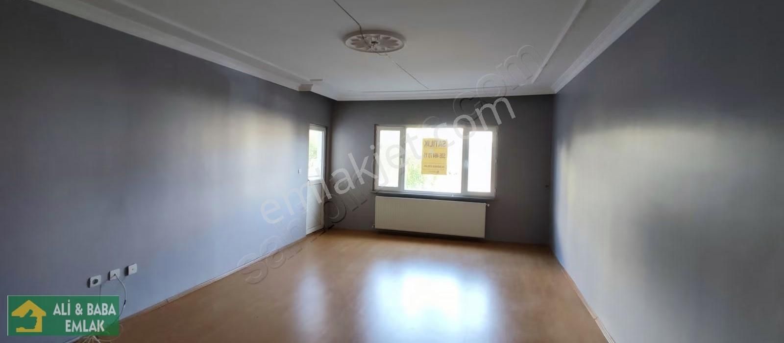 Silivri Çağdaşkent Kılıçarslan Sitesinde 3+1 Daire - Görsel 2