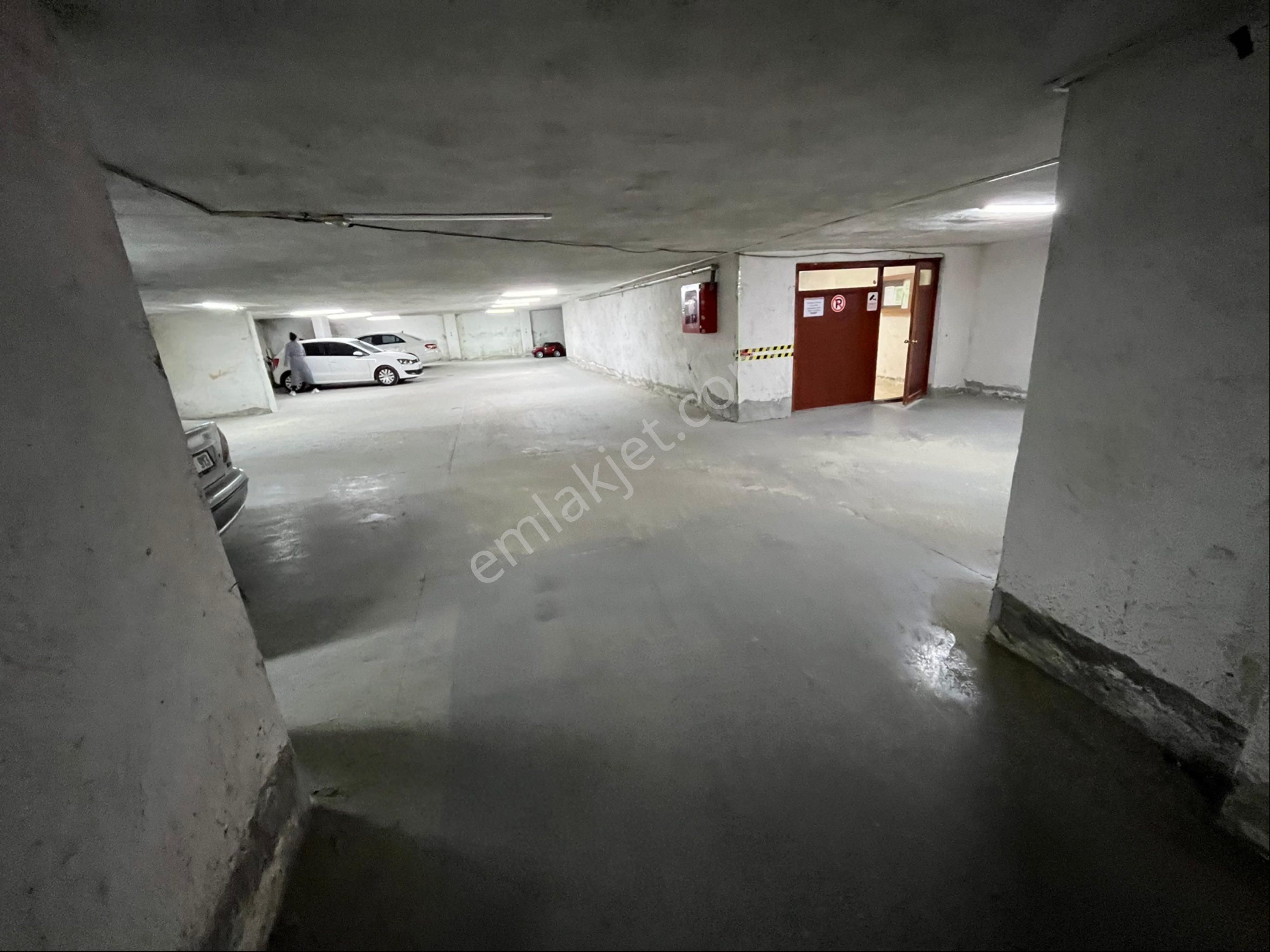 Balgat Cevizlidere Cadde Üzerinde 5+1 Satılık Dubleks - Görsel 8