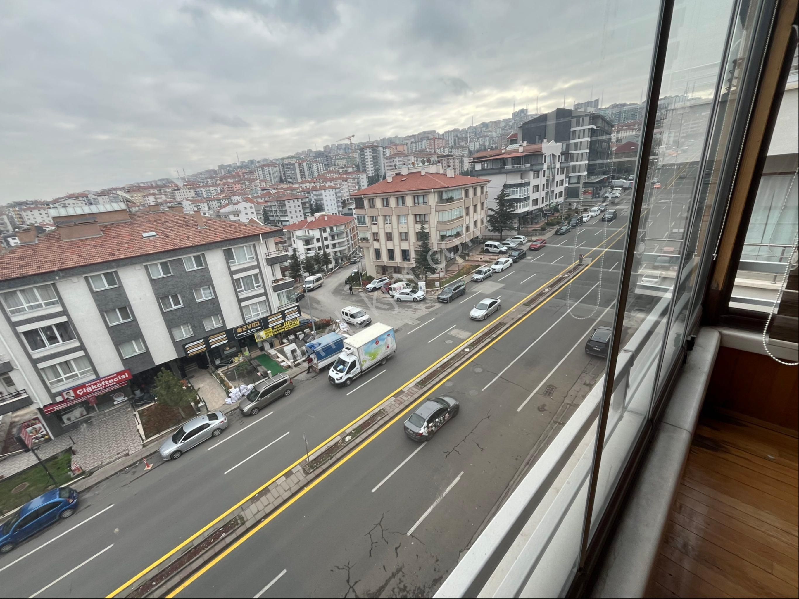 Balgat Cevizlidere Cadde Üzerinde 5+1 Satılık Dubleks - Görsel 3