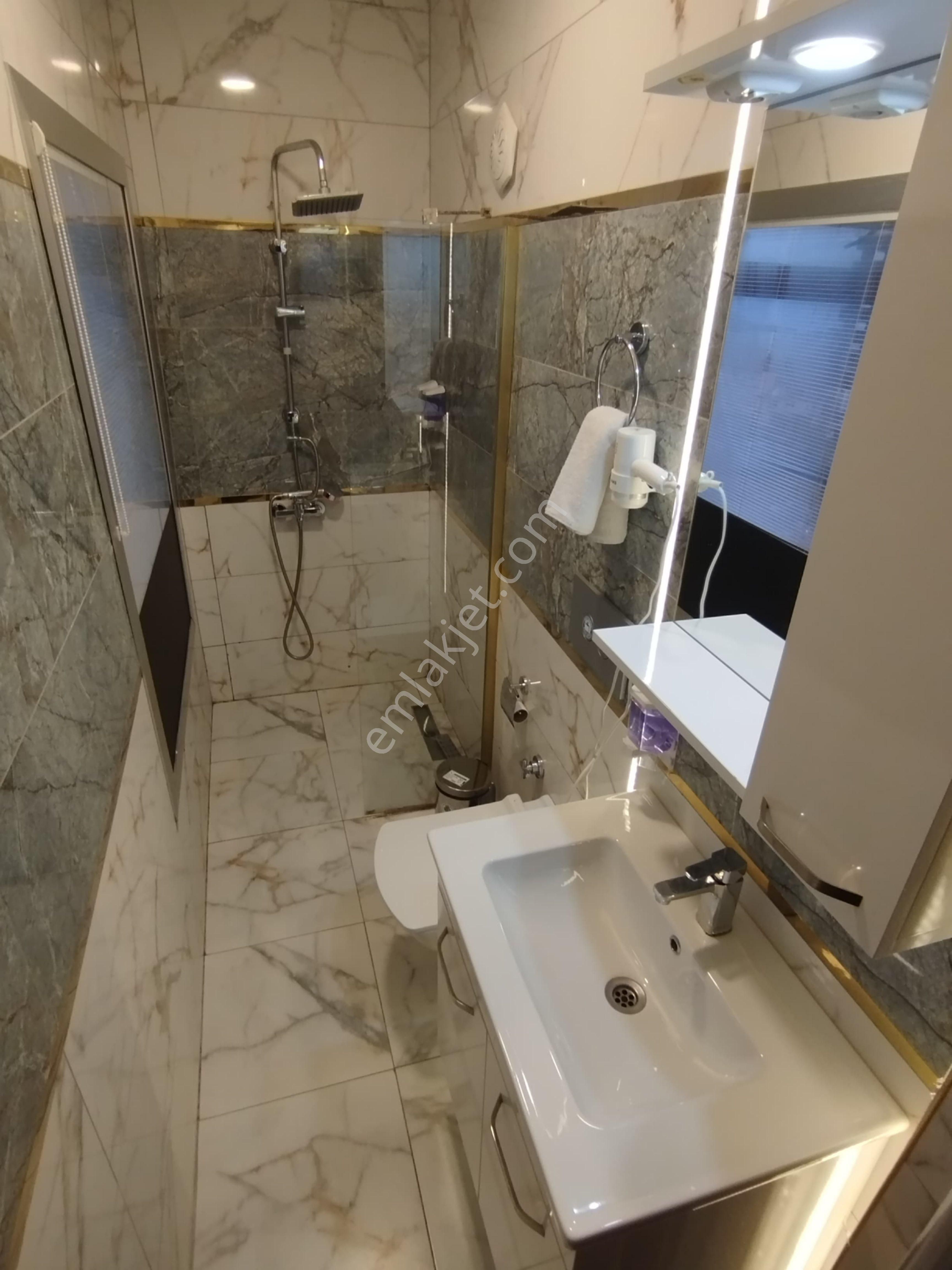 Jakuzili Lüks Oda – Günlük Kiralık, Şehir Merkezinde - Görsel 4