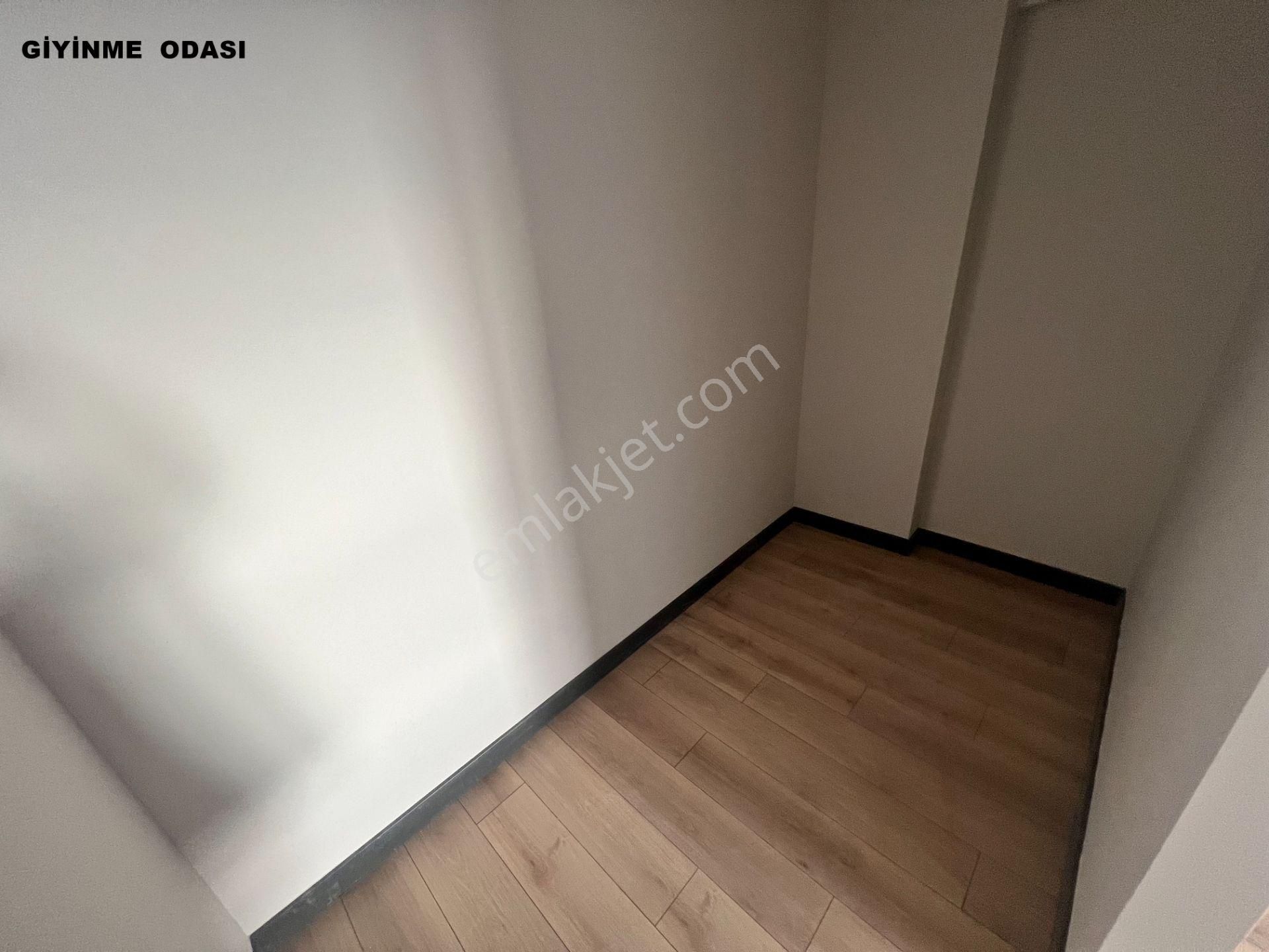 Cihandan Ovacık'ta Bulvar Yakını Sıfır 4+1 Daire - Görsel 33