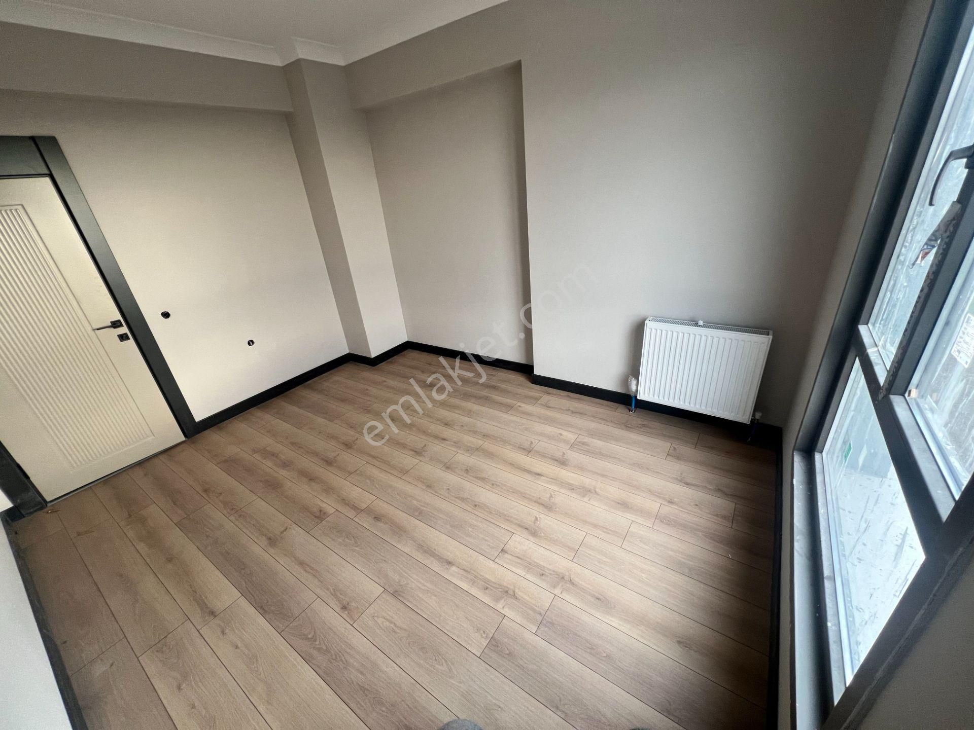 Cihandan Ovacık'ta Bulvar Yakını Sıfır 4+1 Daire - Görsel 28